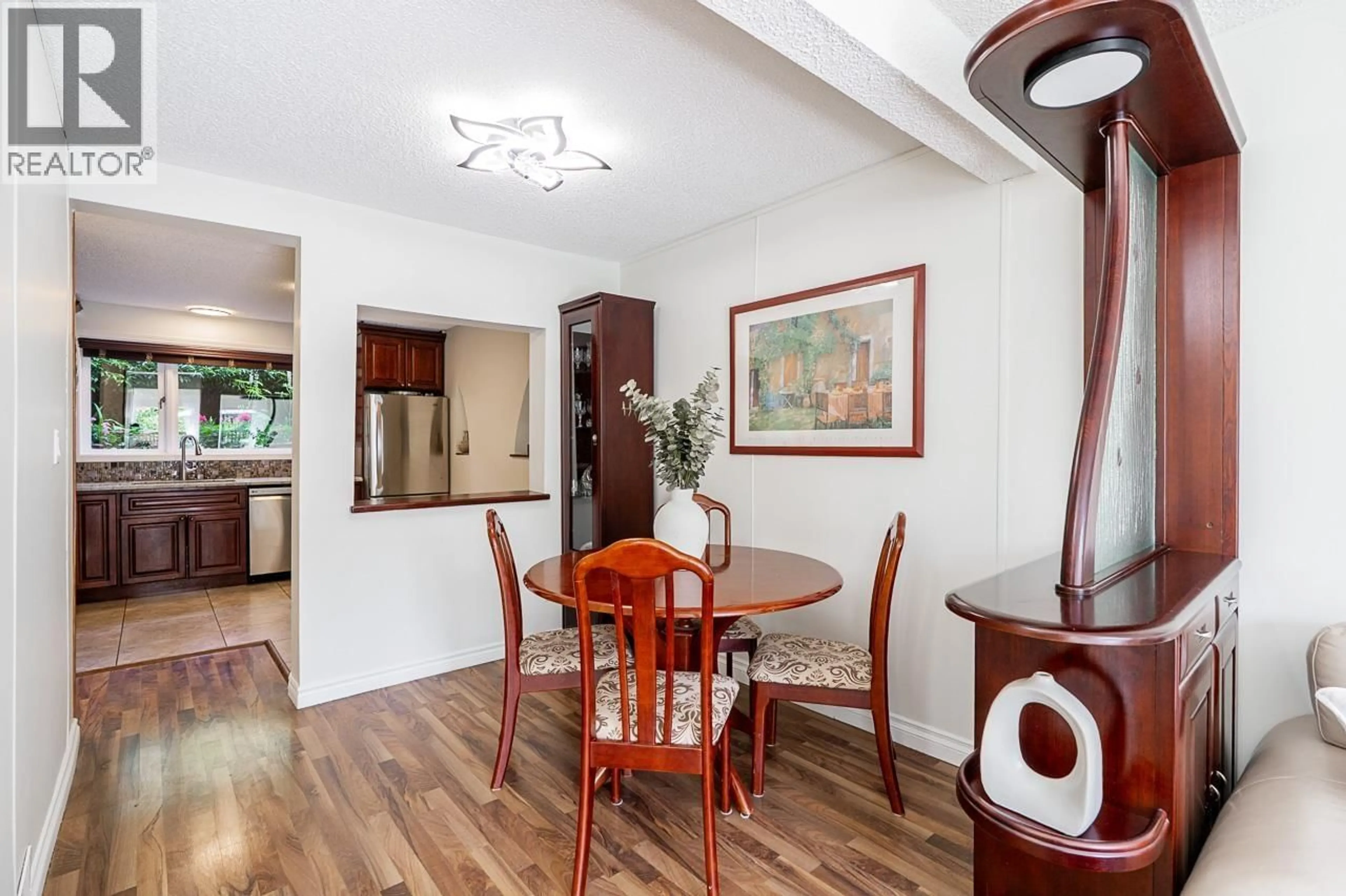 Dining room, wood/laminate floor for 2995 CORONA DRIVE, Burnaby British Columbia V3J1B9
