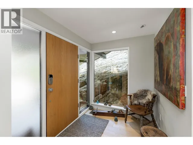 6485 MADRONA CRESCENT, West Vancouver 4