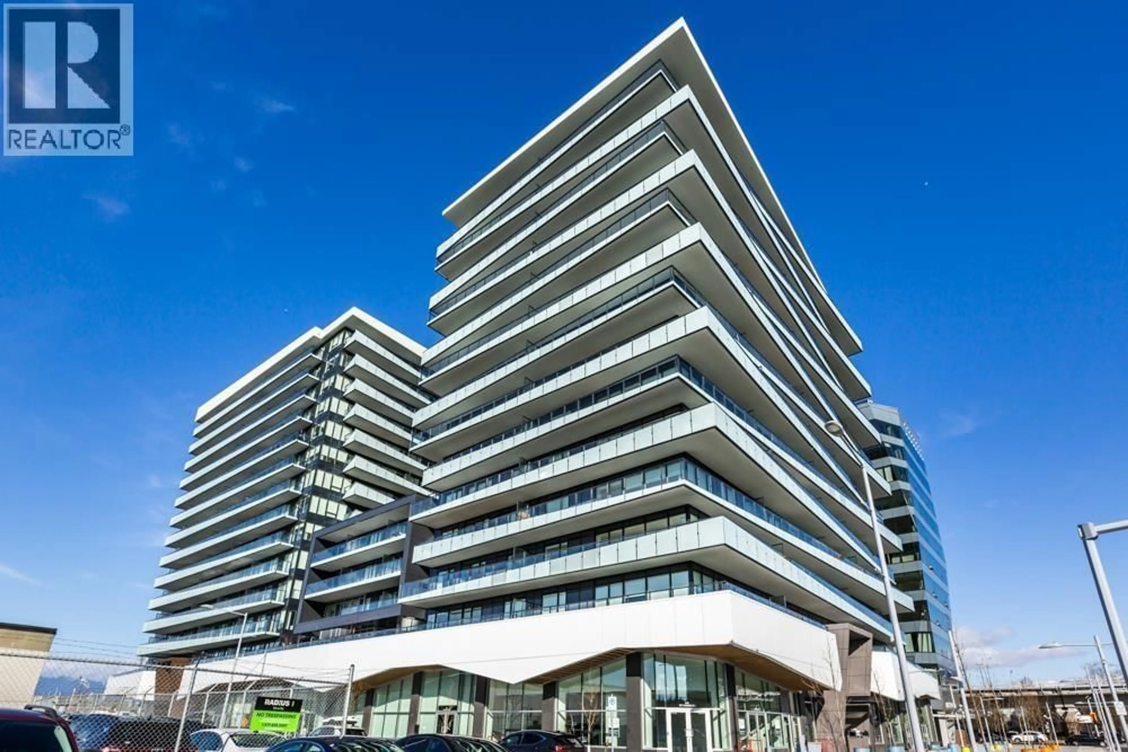 Indoor foyer for 505 - 7977 LANSDOWNE ROAD, Richmond British Columbia V6X0X7
