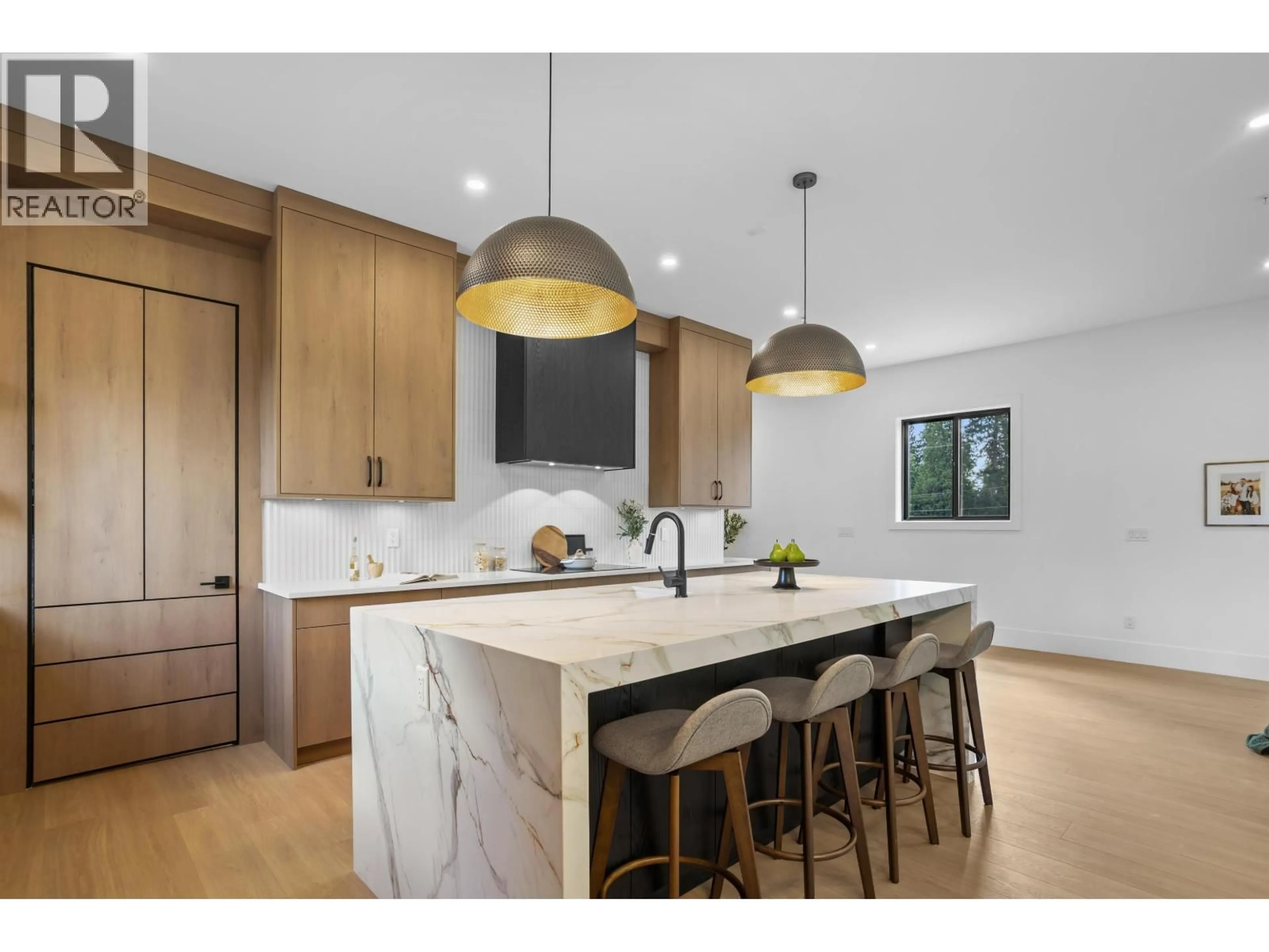 Open concept kitchen, unknown for 13605 231 STREET, Maple Ridge British Columbia V2X0S2