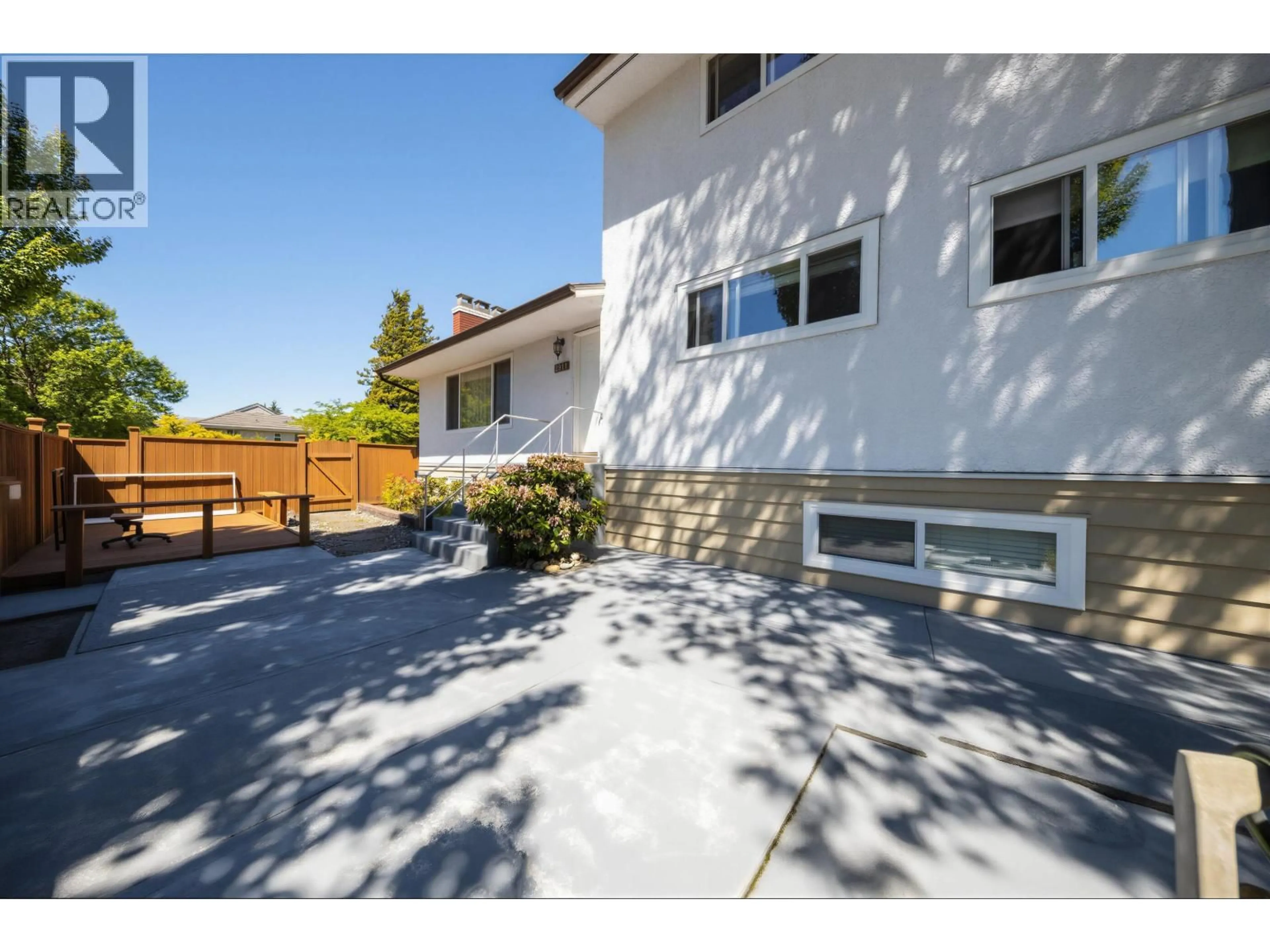 Patio, street for 2911 51ST AVENUE, Vancouver British Columbia V5S1R7