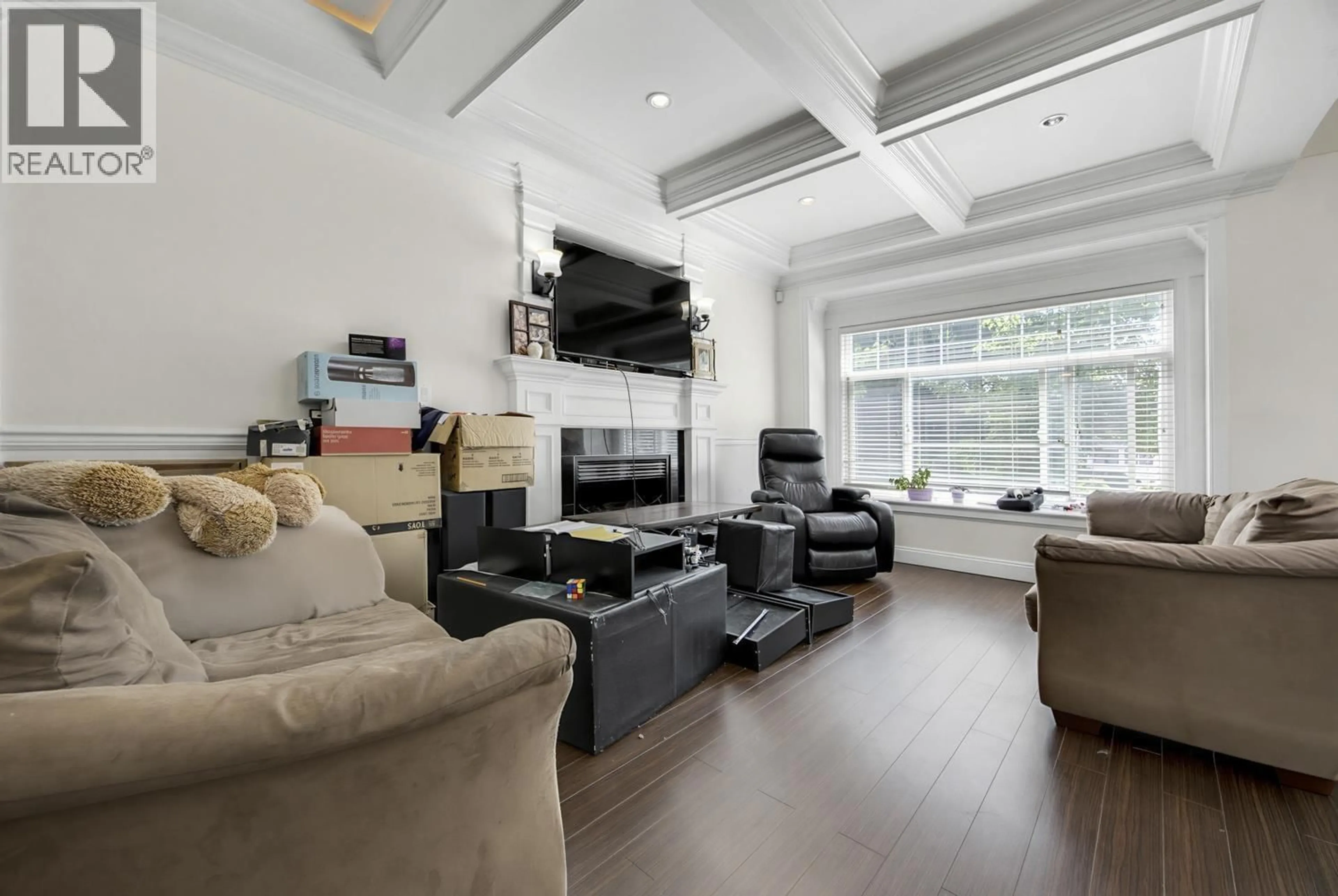 Living room with furniture, unknown for 11571 WILLIAMS ROAD, Richmond British Columbia V7A1J3