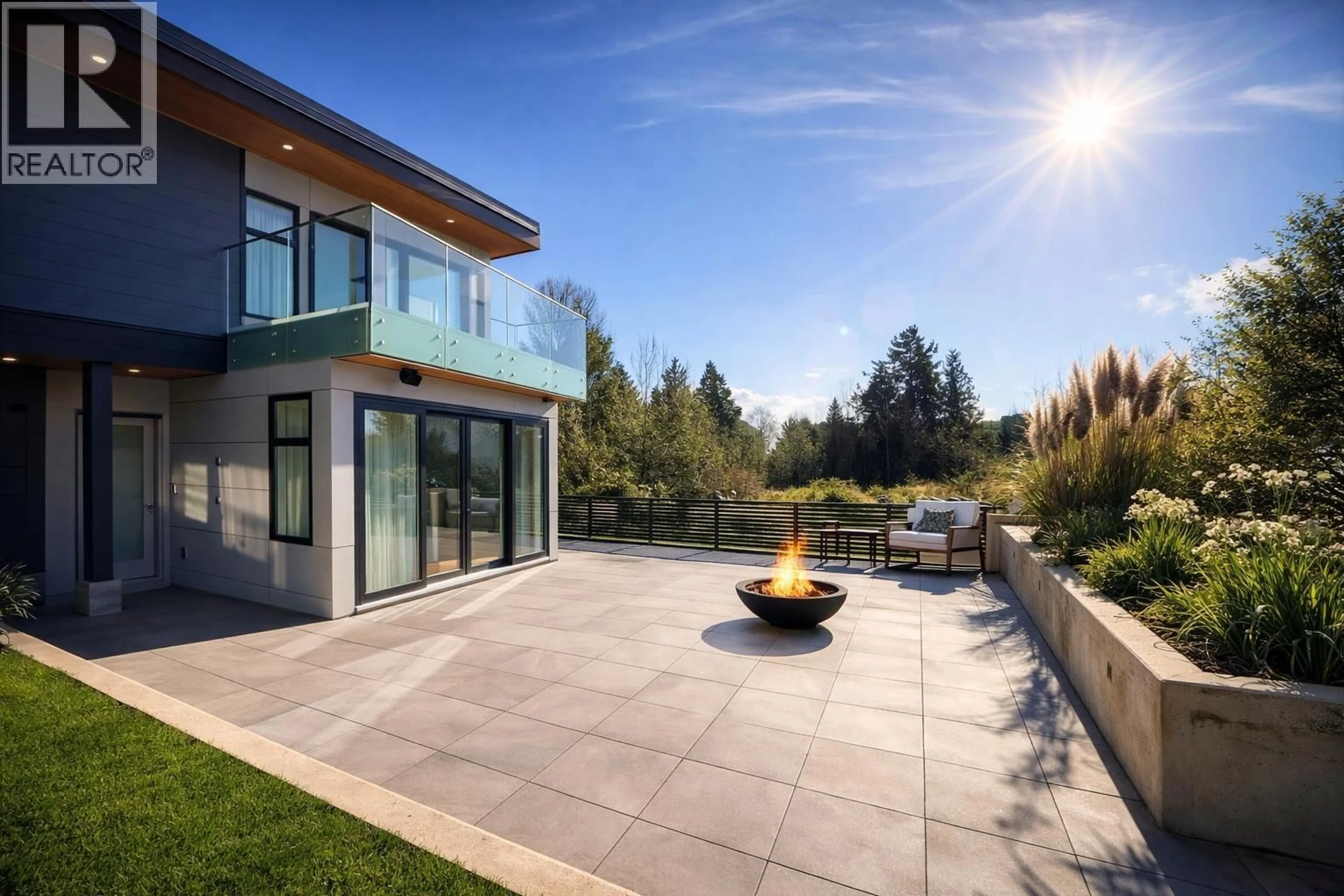 Patio, unknown for 598 ARTHUR ERICKSON PLACE, West Vancouver British Columbia V7T1J1