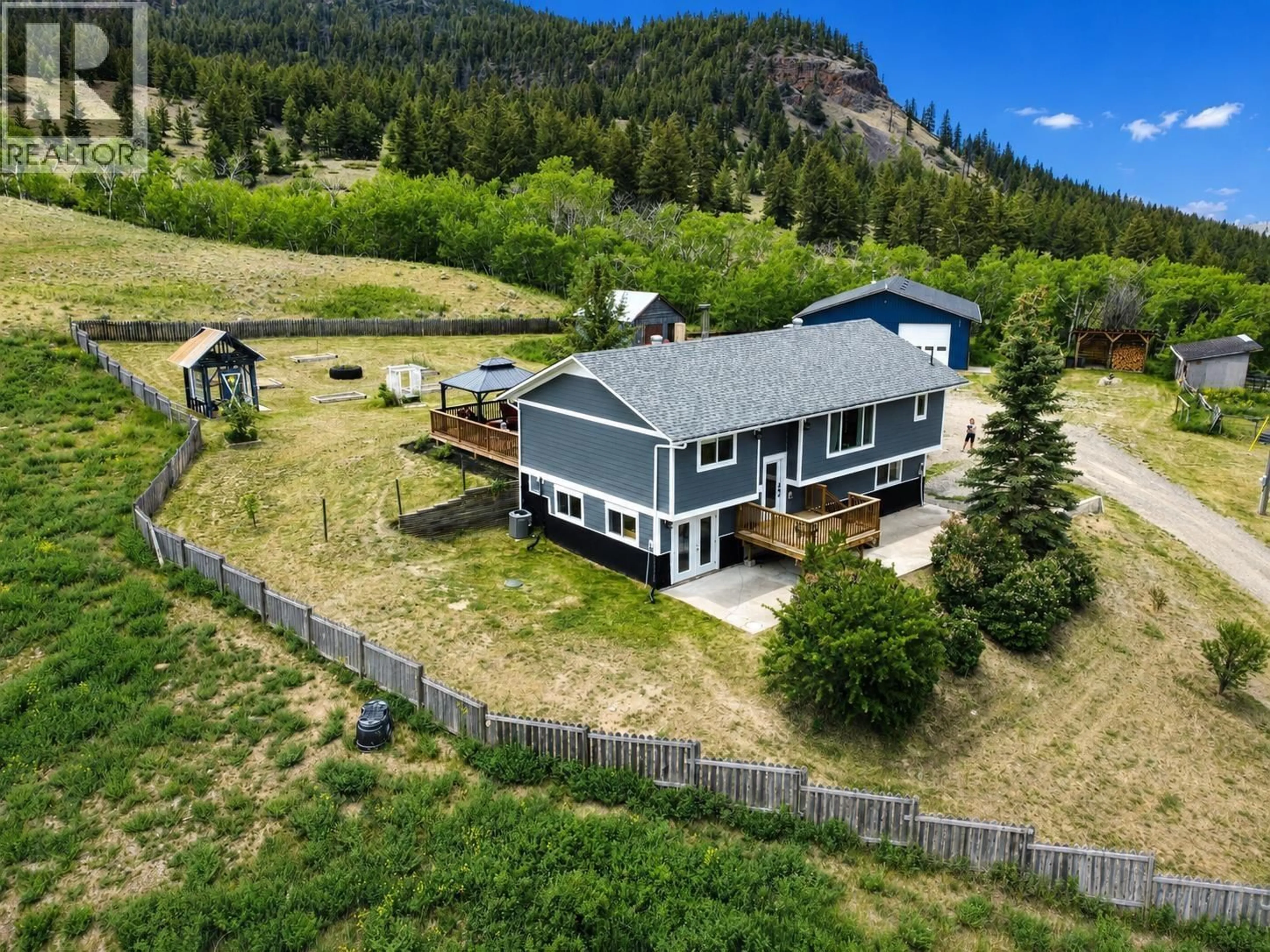 A pic from outside/outdoor area/front of a property/back of a property/a pic from drone, mountain view for 7350 CHILCOTIN 20 HIGHWAY, Williams Lake British Columbia V0L1A0