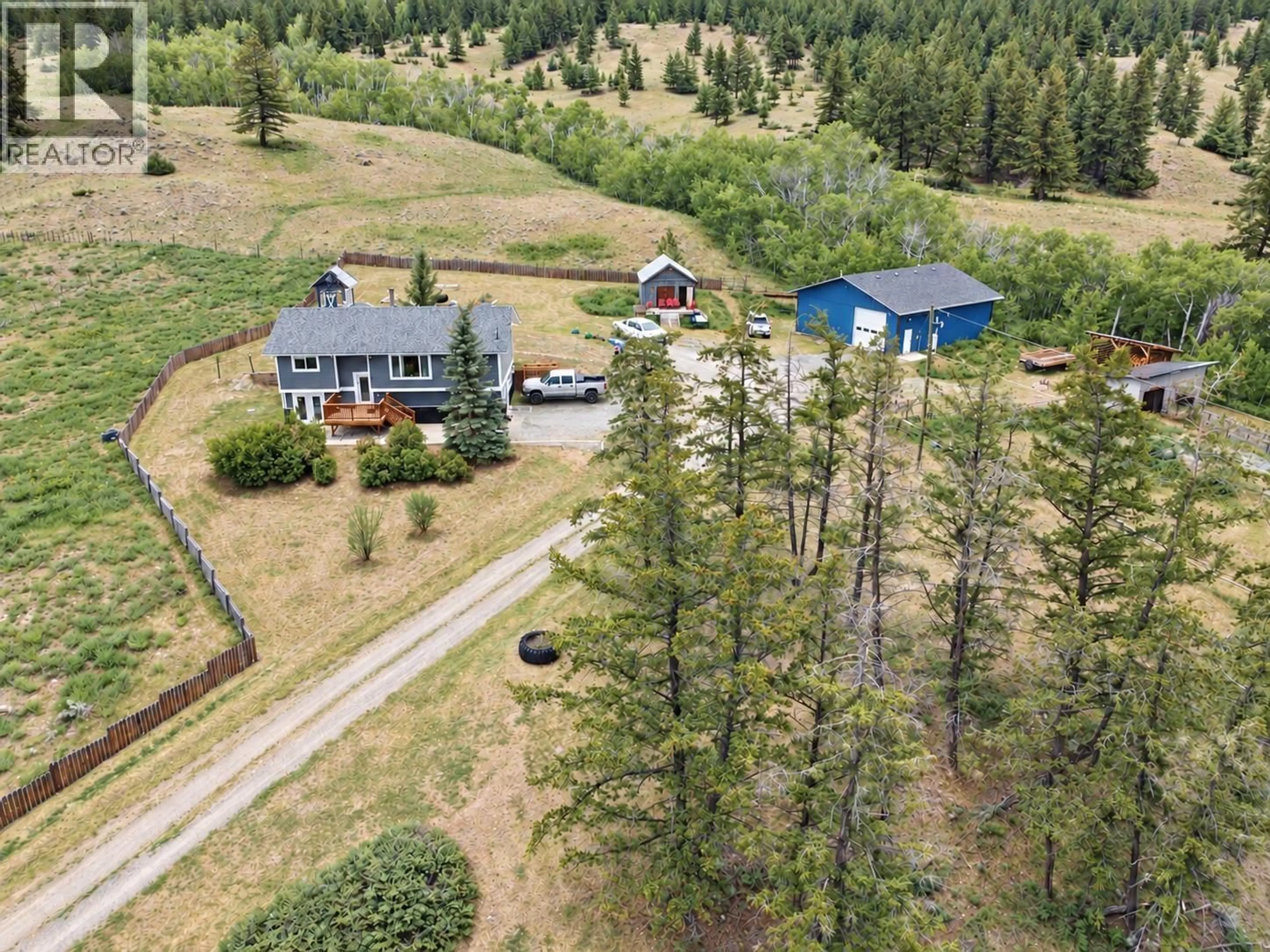 A pic from outside/outdoor area/front of a property/back of a property/a pic from drone, mountain view for 7350 CHILCOTIN 20 HIGHWAY, Williams Lake British Columbia V0L1A0