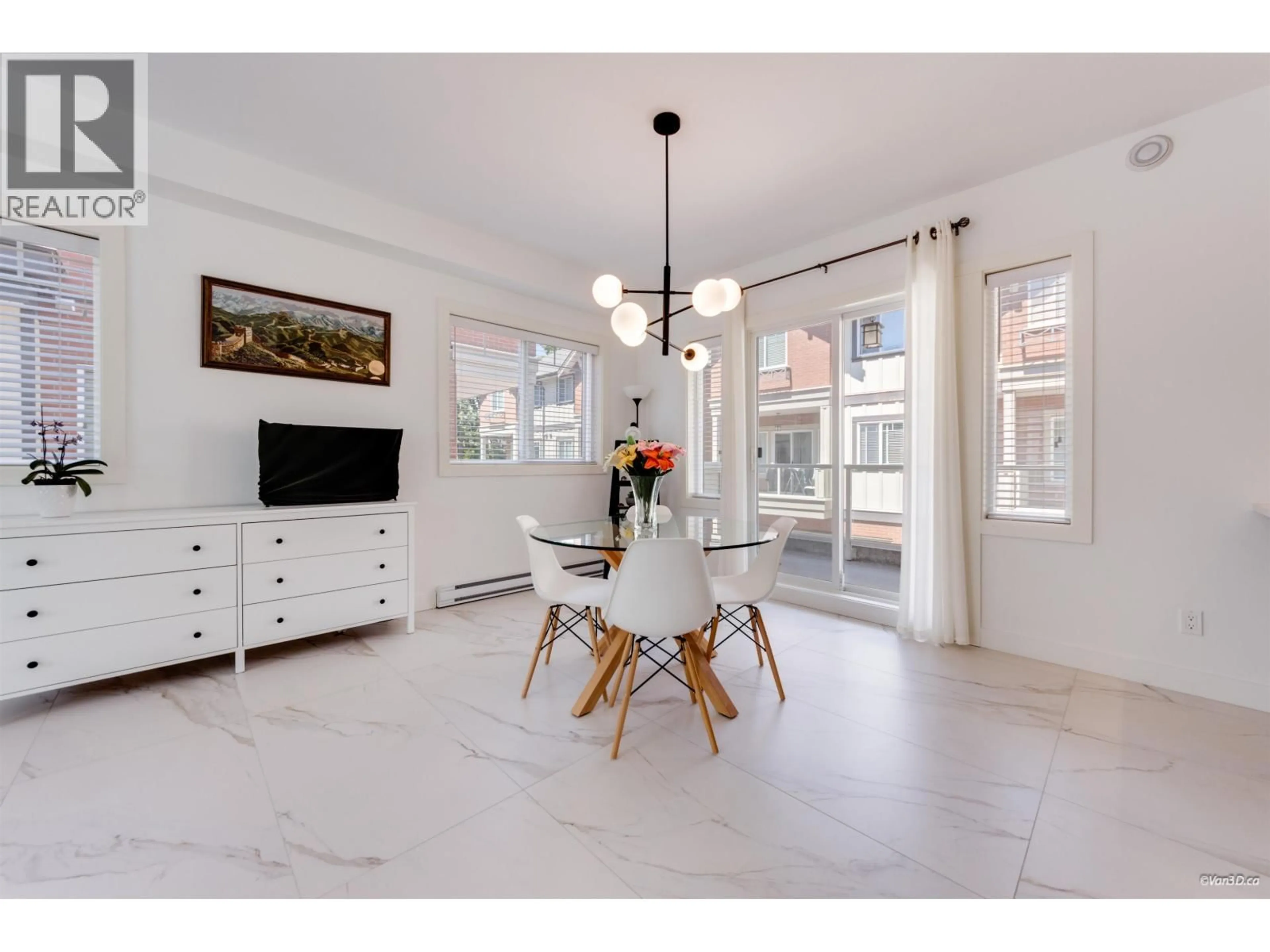 Dining room, ceramic/tile floor for 9 - 7199 MOFFATT ROAD, Richmond British Columbia V6Y1X9