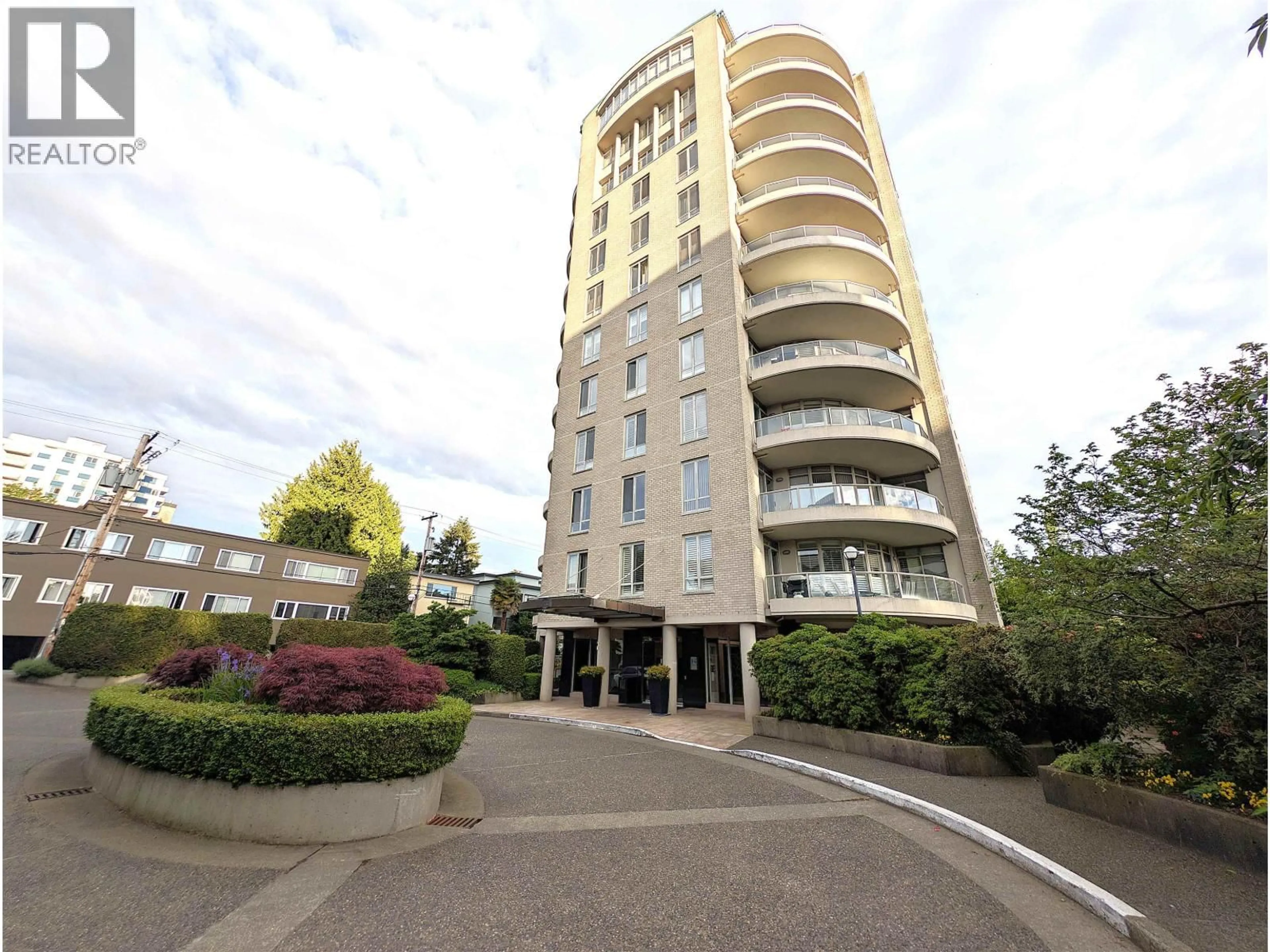 A pic from outside/outdoor area/front of a property/back of a property/a pic from drone, building for 801 - 5850 BALSAM STREET, Vancouver British Columbia V6M4B9