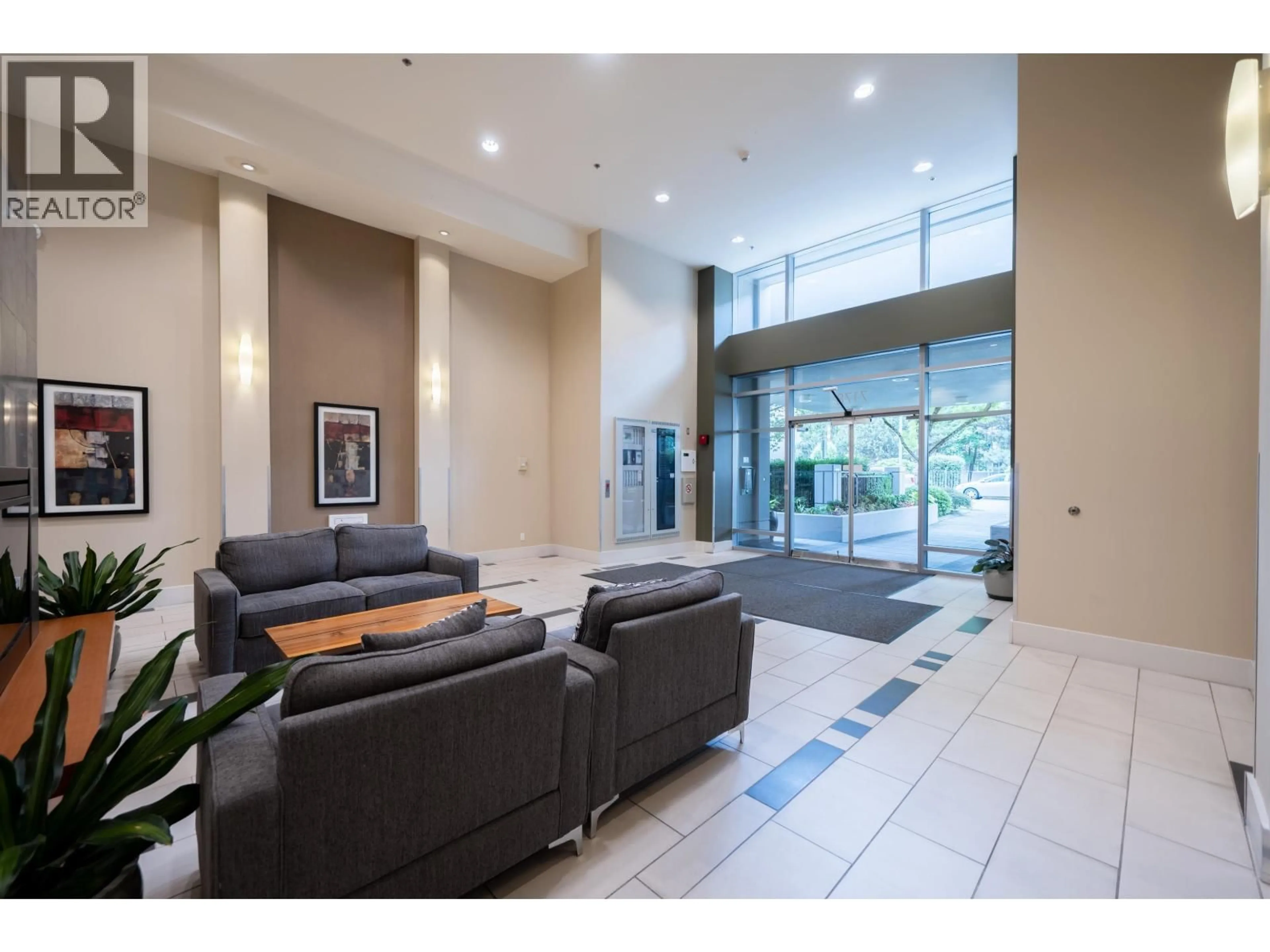 Lobby for 2505 - 7178 COLLIER STREET, Burnaby British Columbia V5E4N7