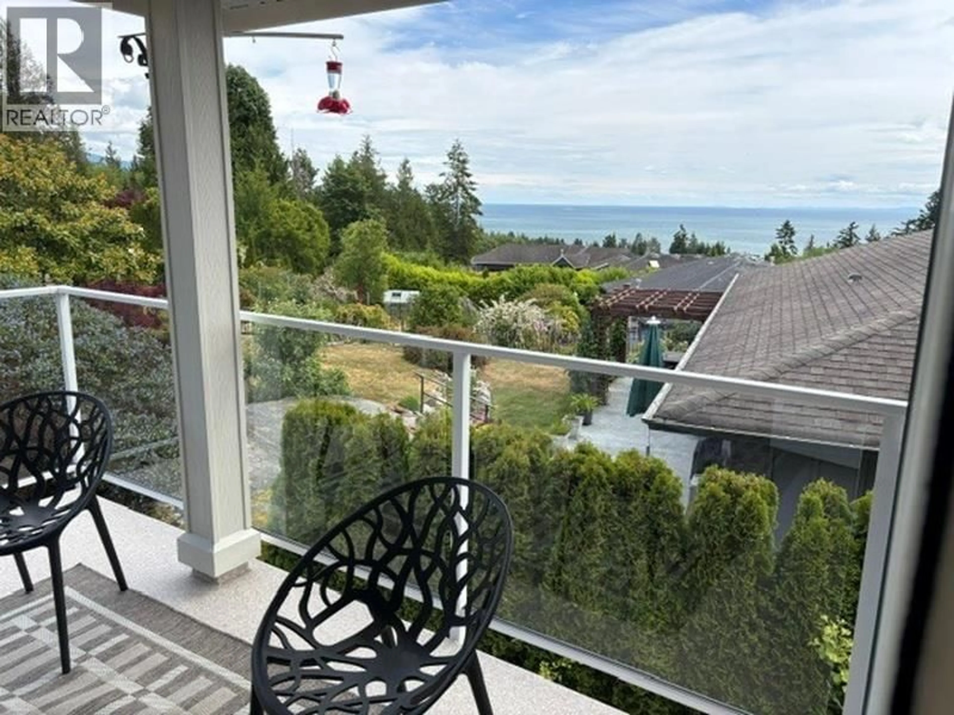 Balcony in the apartment, water/lake/river/ocean view for 6252 BAILLIE ROAD, Sechelt British Columbia V7Z0R5