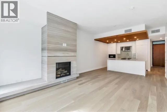 205 - 6707 NELSON AVENUE, West Vancouver 3