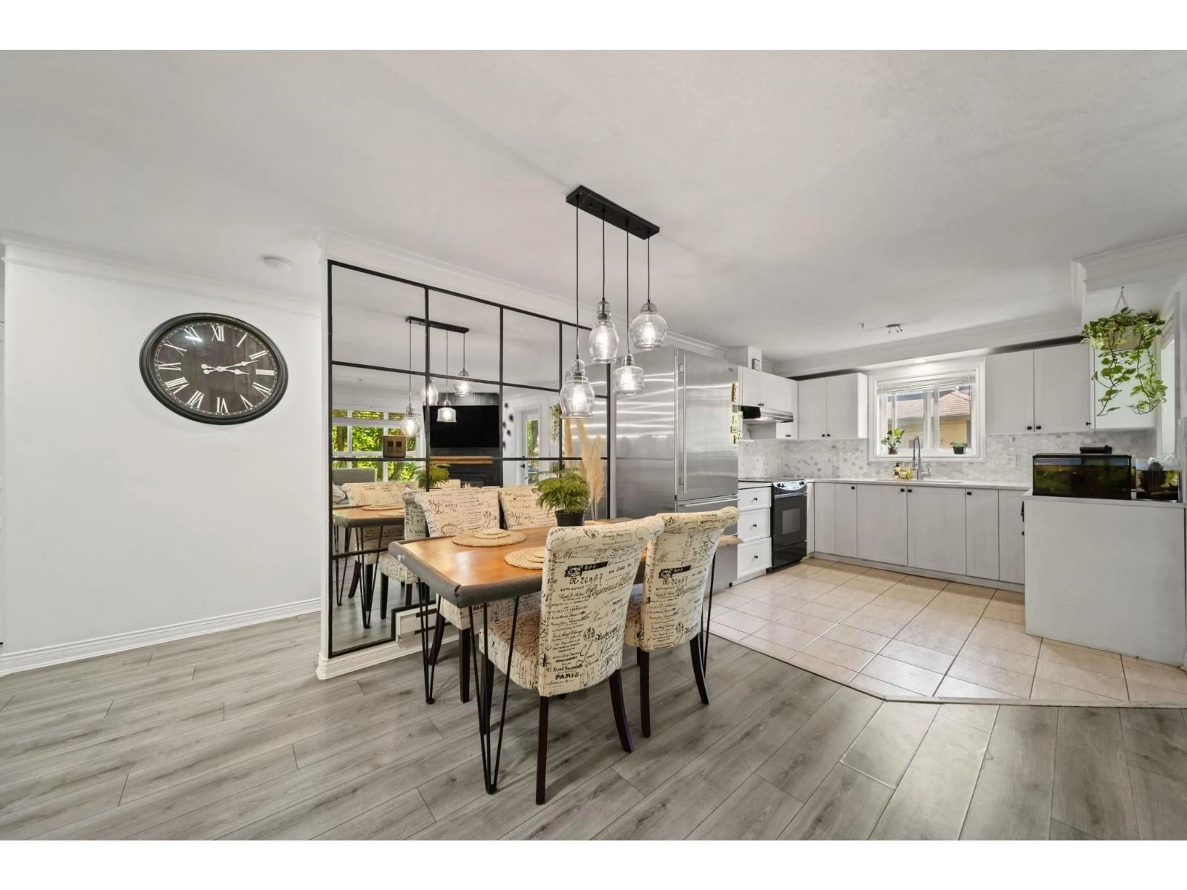 Open concept kitchen, unknown for 303 - 8115 121A STREET, Surrey British Columbia V3W1J2