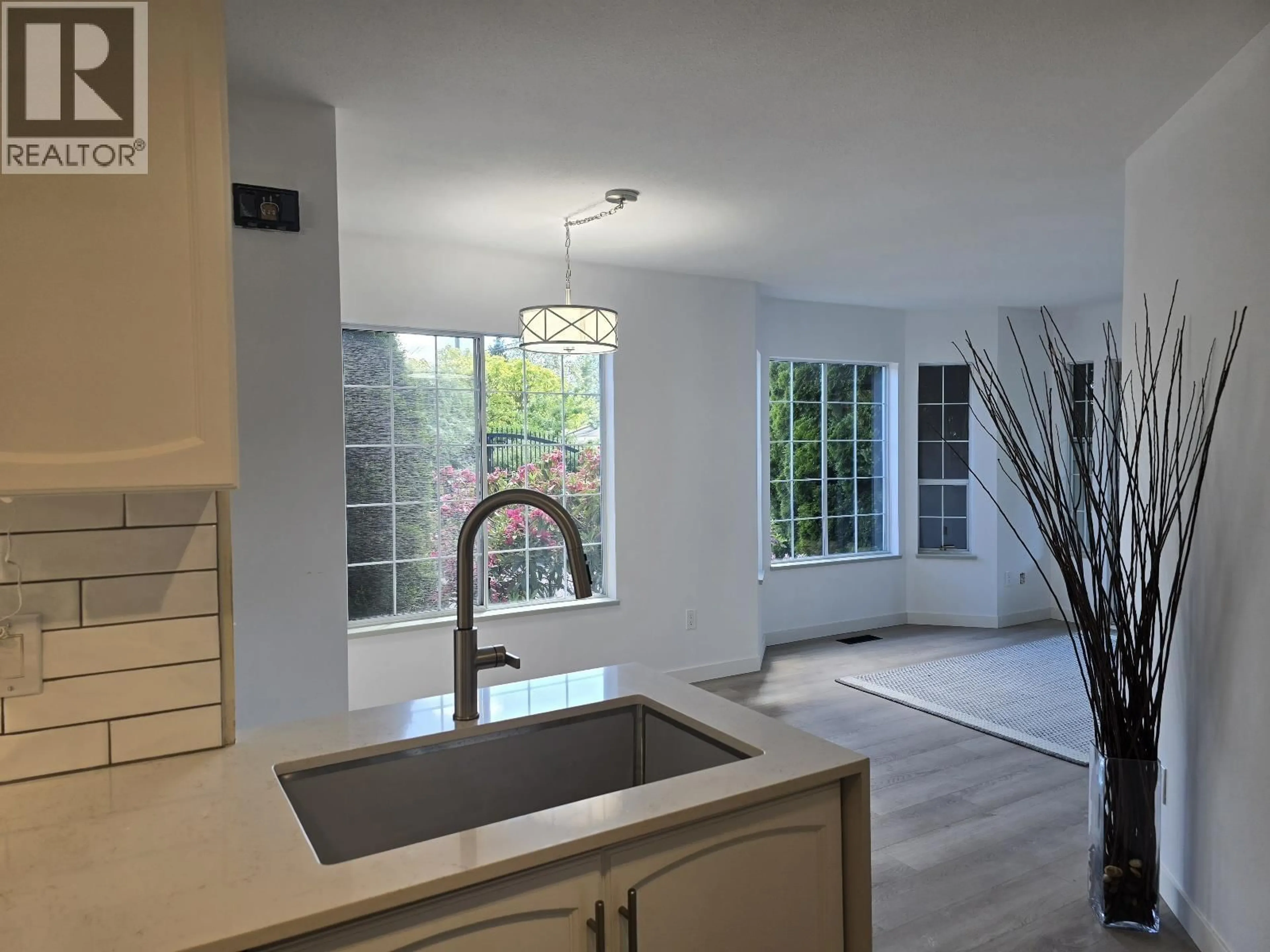 Open concept kitchen, unknown for 31 - 11502 BURNETT STREET, Maple Ridge British Columbia V2X0Y2
