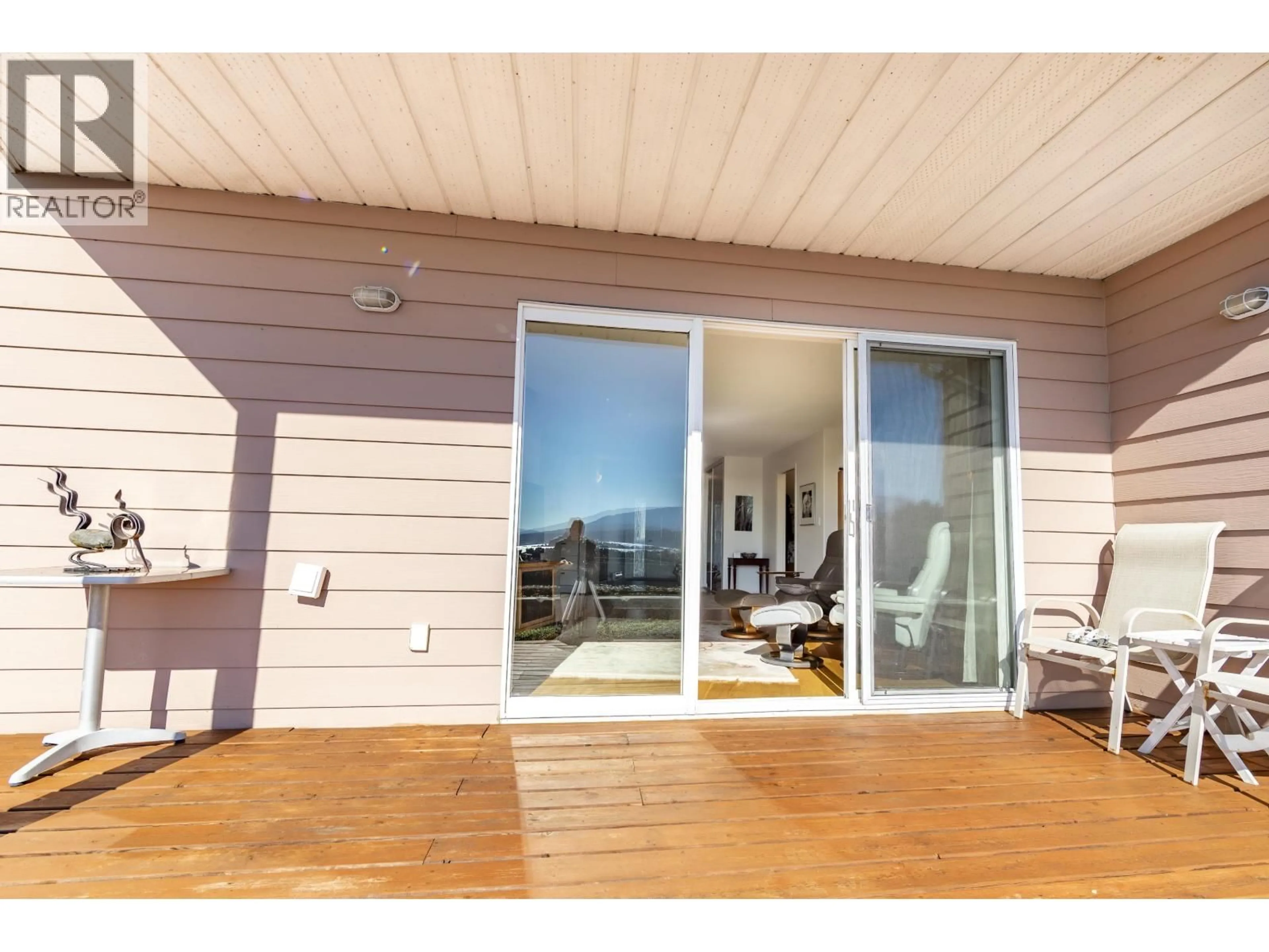 Patio, water/lake/river/ocean view for 226 - 1585 FIELD ROAD, Sechelt British Columbia V7Z0H1