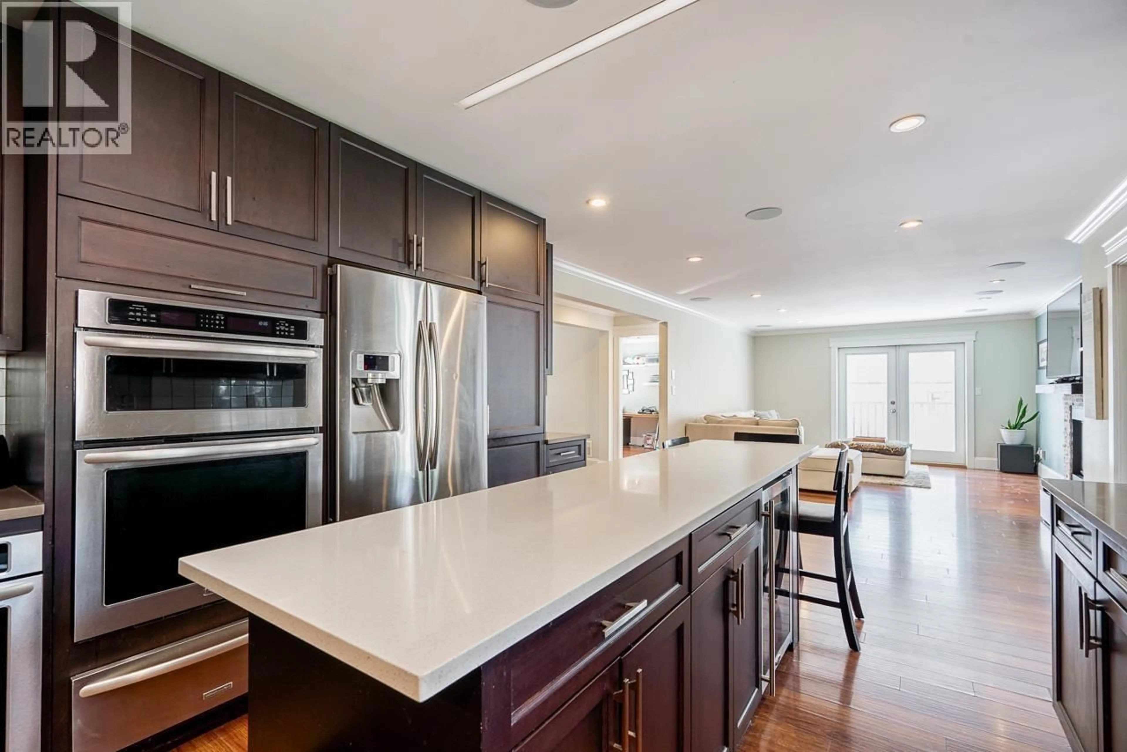 Open concept kitchen, unknown for 3933 TORONTO STREET, Port Coquitlam British Columbia V3B6M4