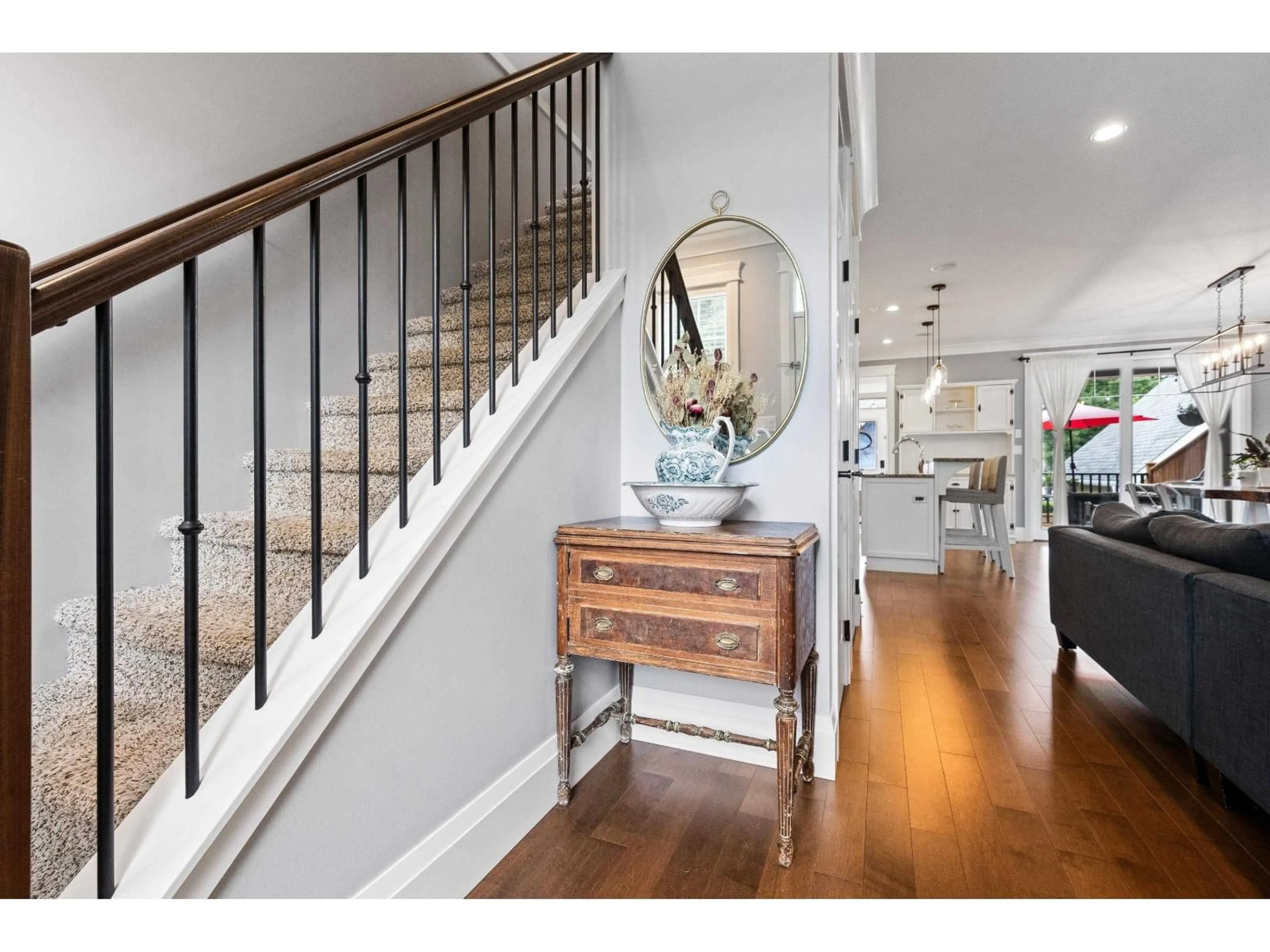 Indoor entryway for 5753 GARRISON BOULEVARD, Chilliwack British Columbia V2R0S8