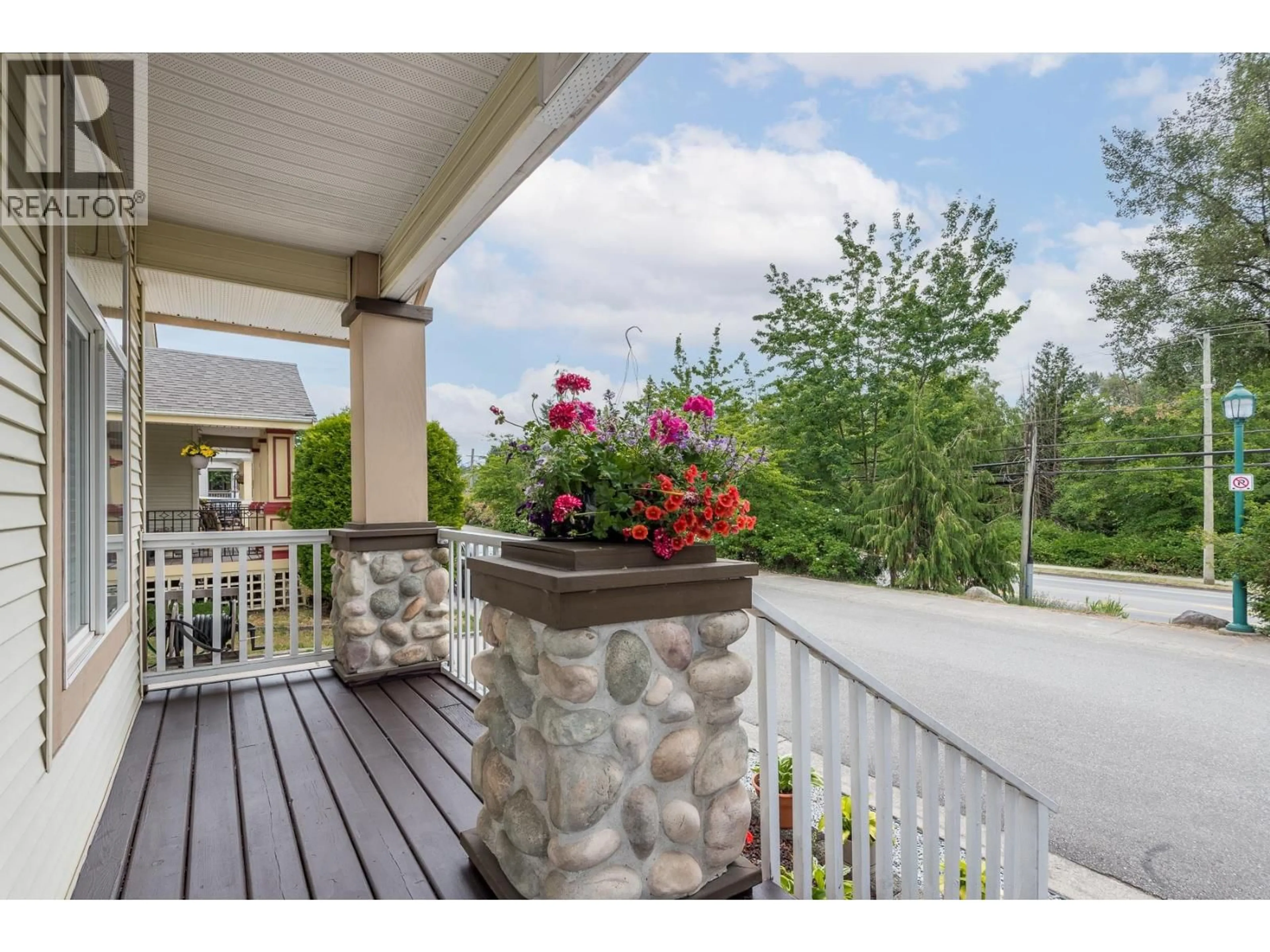 Patio, unknown for 19777 BRIGHTON PLACE, Pitt Meadows British Columbia V3Y2S5