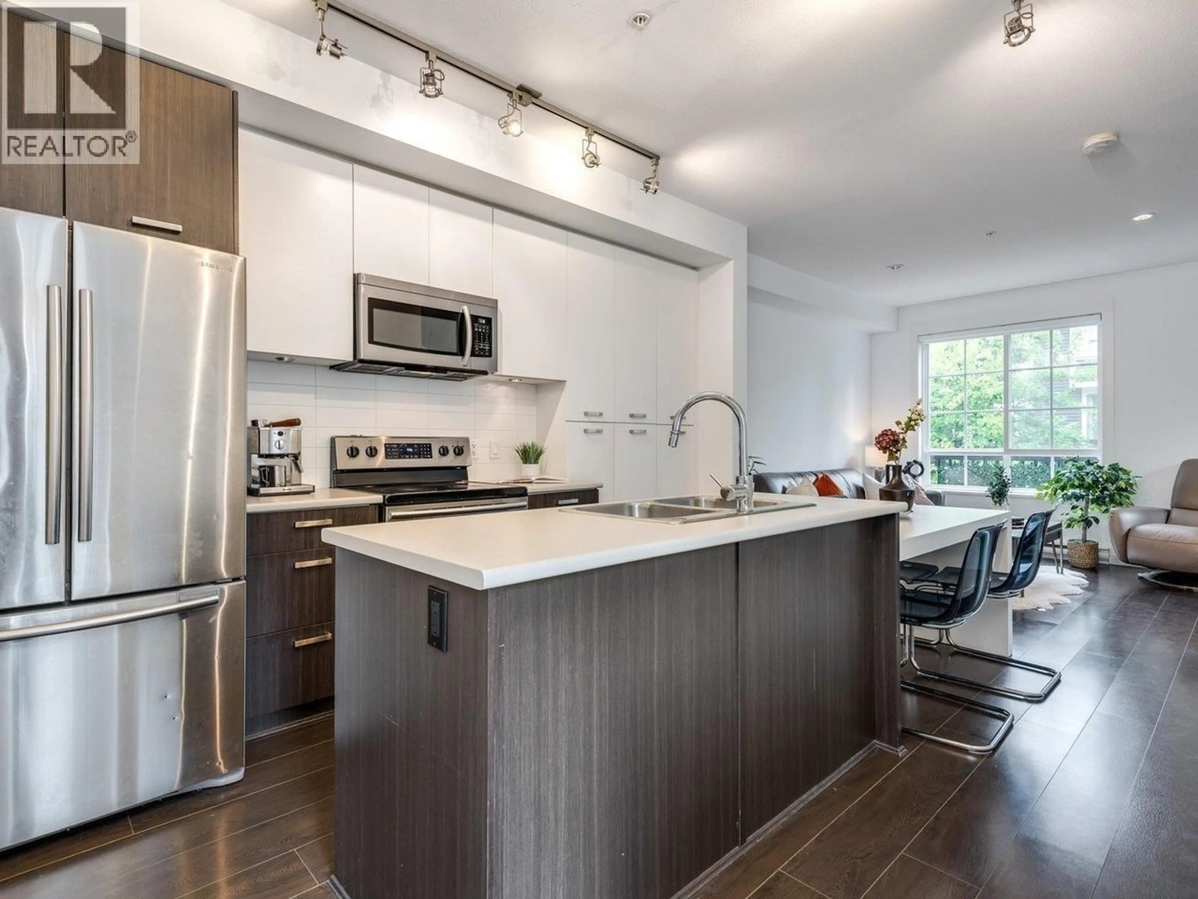 Open concept kitchen, wood/laminate floor for 48 - 2423 AVON PLACE, Port Coquitlam British Columbia V3B0H5