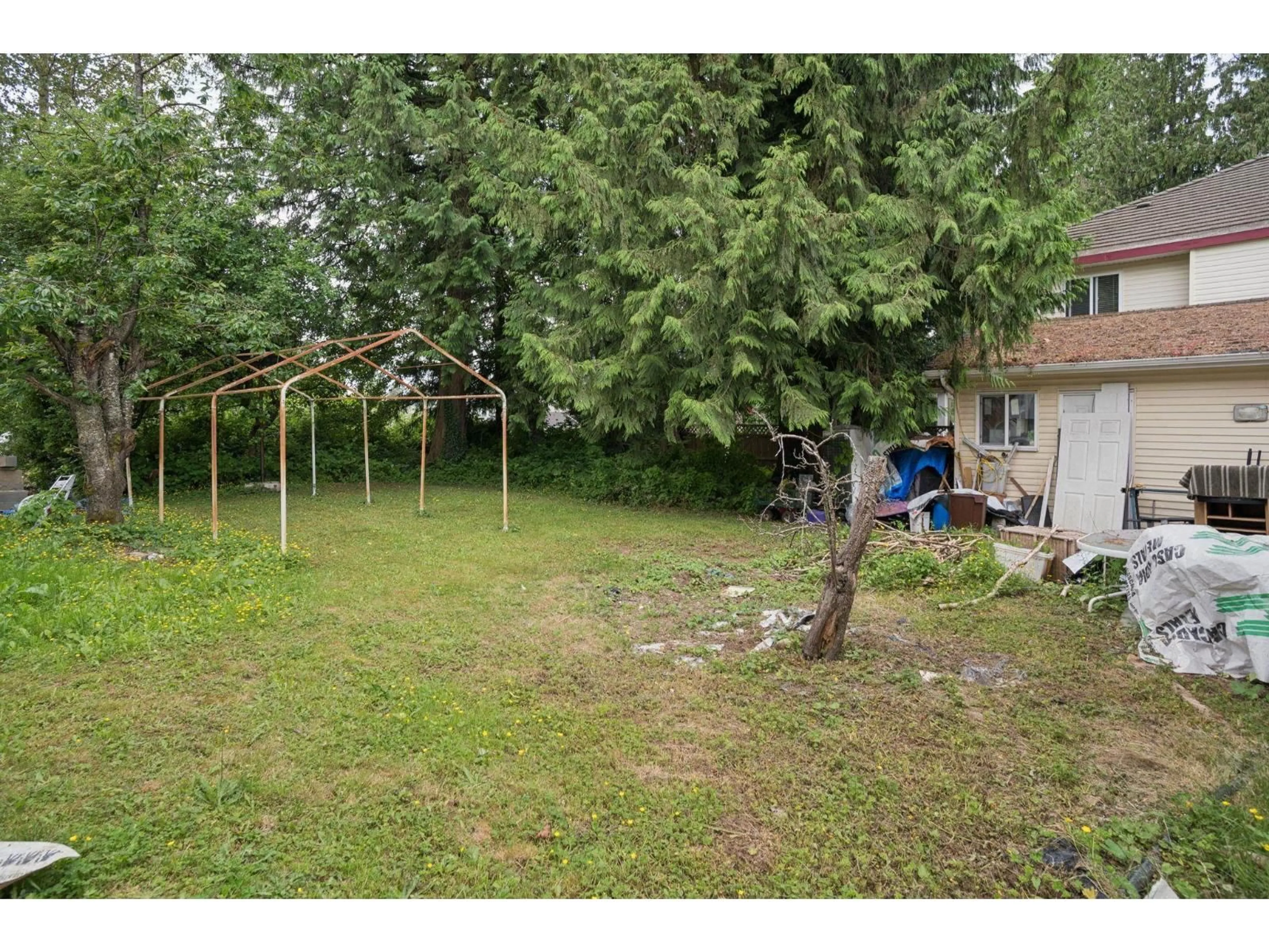 Shed for 12882 100 AVENUE, Surrey British Columbia V3T1G5