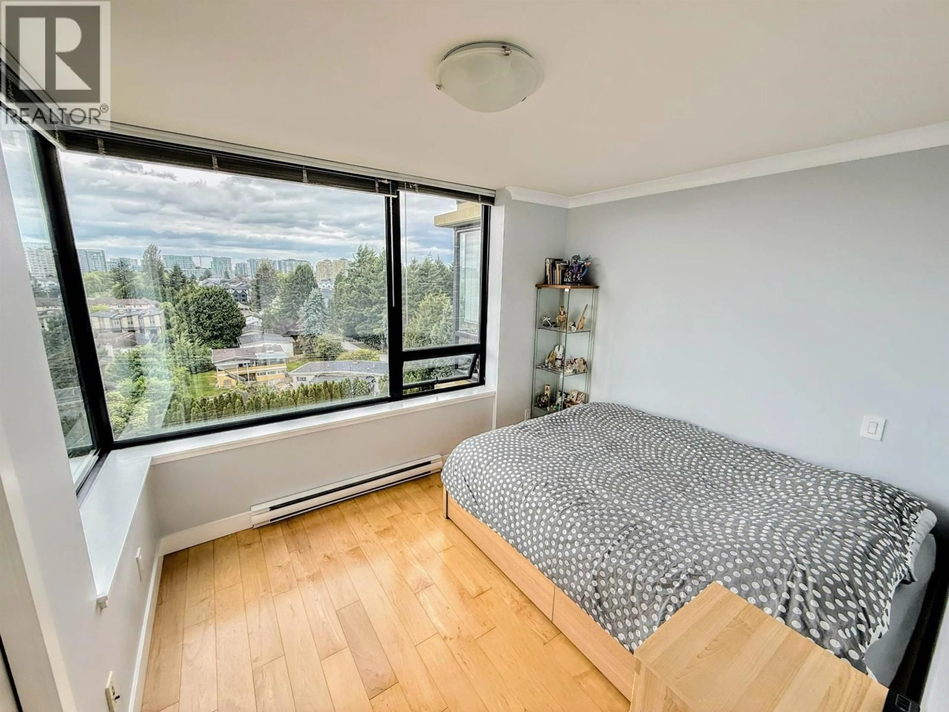 A pic of a room for 1008 - 9188 HEMLOCK DRIVE, Richmond British Columbia V6Y4J7