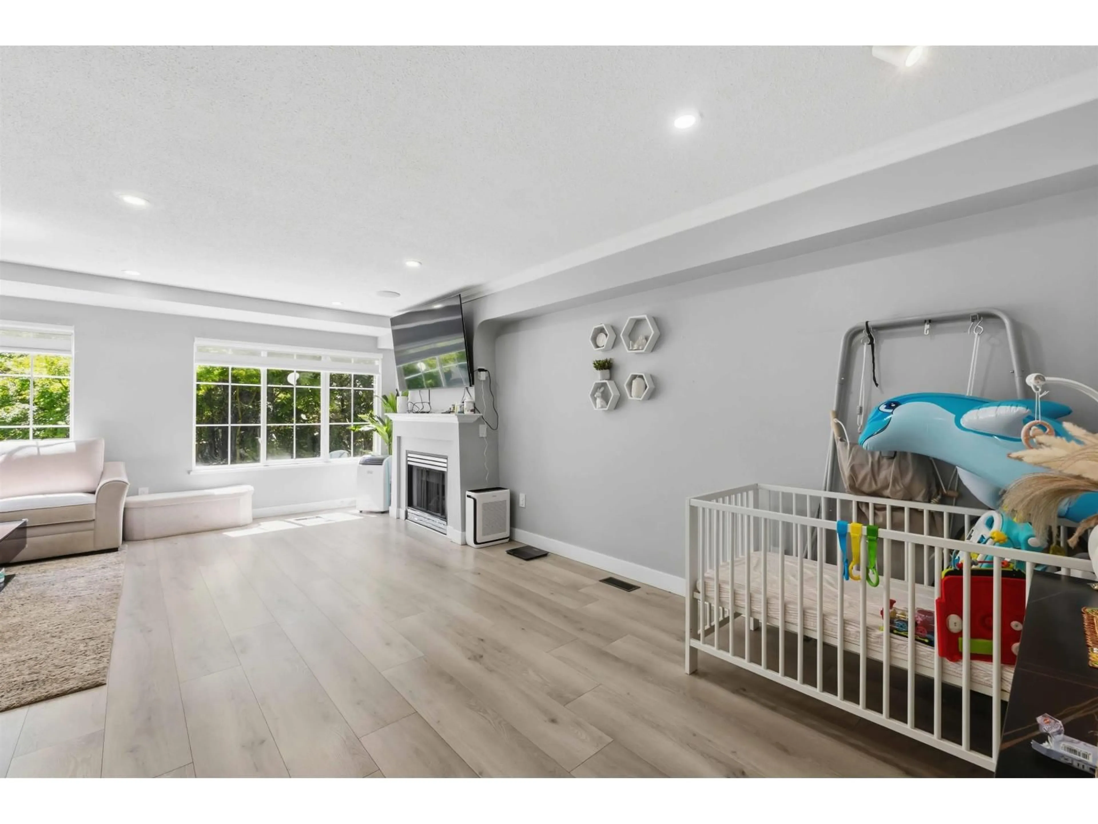 A pic of a room for 43 - 12778 66 AVENUE, Surrey British Columbia V3K1K9