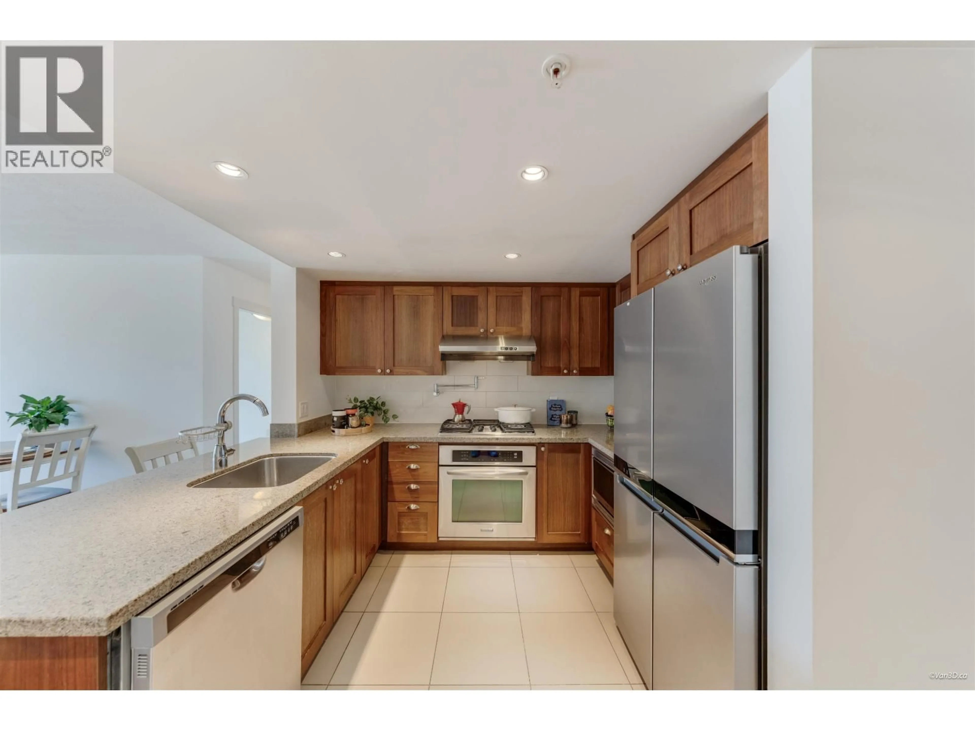Standard kitchen, ceramic/tile floor for 228 - 9373 HEMLOCK DRIVE, Richmond British Columbia V6Y0A9