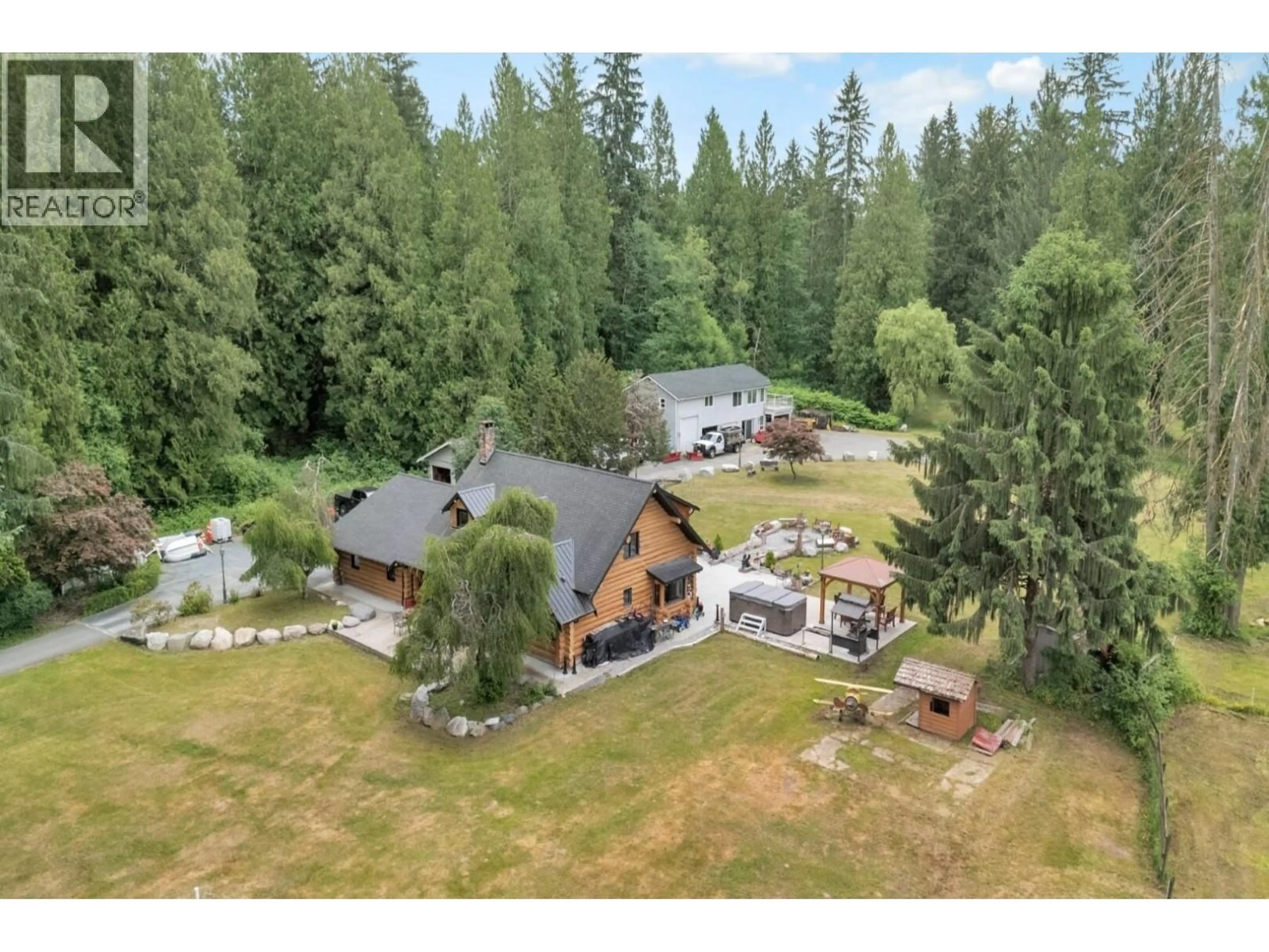 A pic from outside/outdoor area/front of a property/back of a property/a pic from drone, unknown for 22050 136 AVENUE, Maple Ridge British Columbia V4R2P7