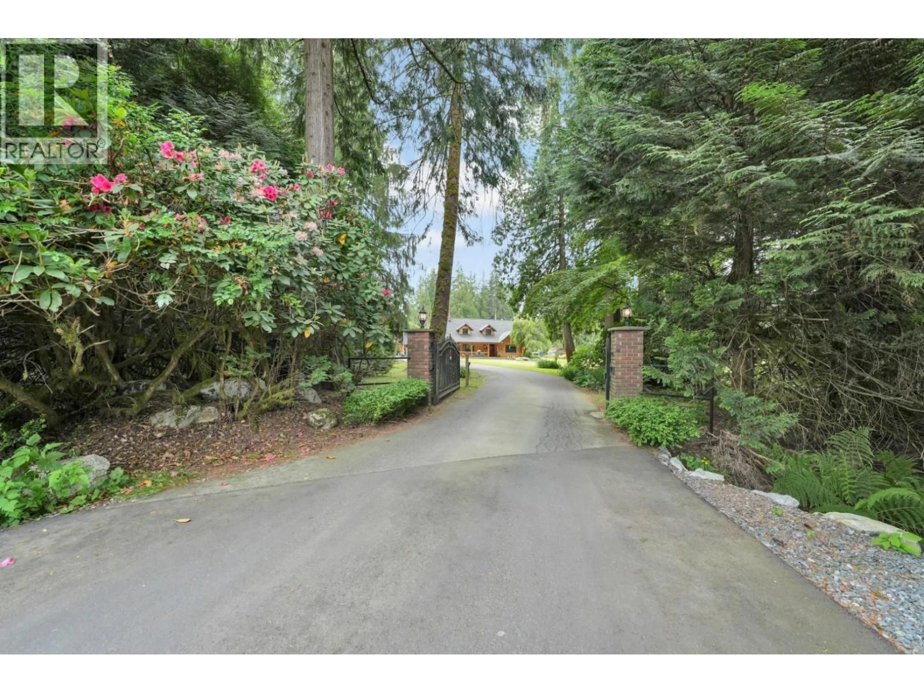 A pic from outside/outdoor area/front of a property/back of a property/a pic from drone, street for 22050 136 AVENUE, Maple Ridge British Columbia V4R2P7