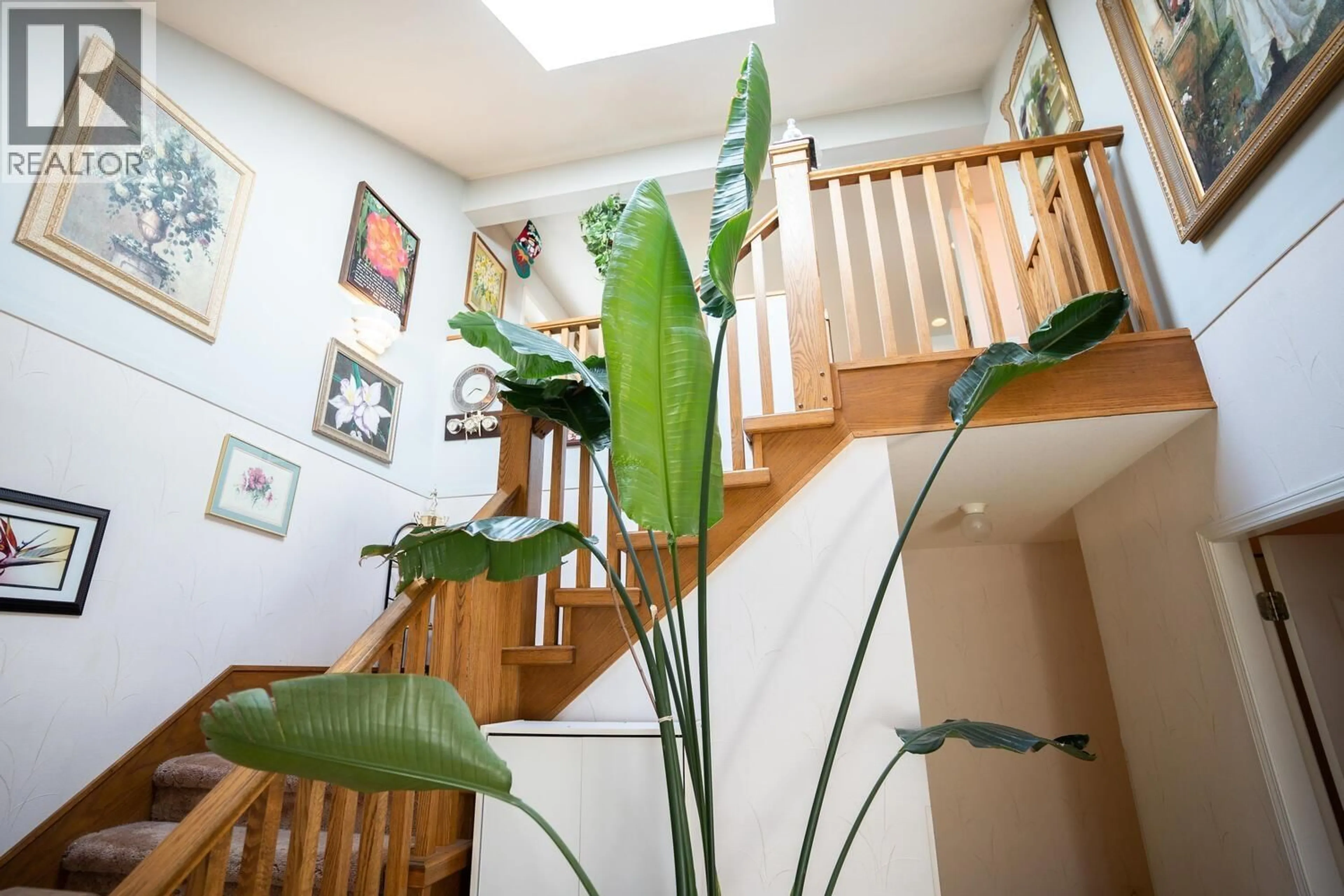 Indoor foyer for 4835 59A STREET, Delta British Columbia V4K4L5