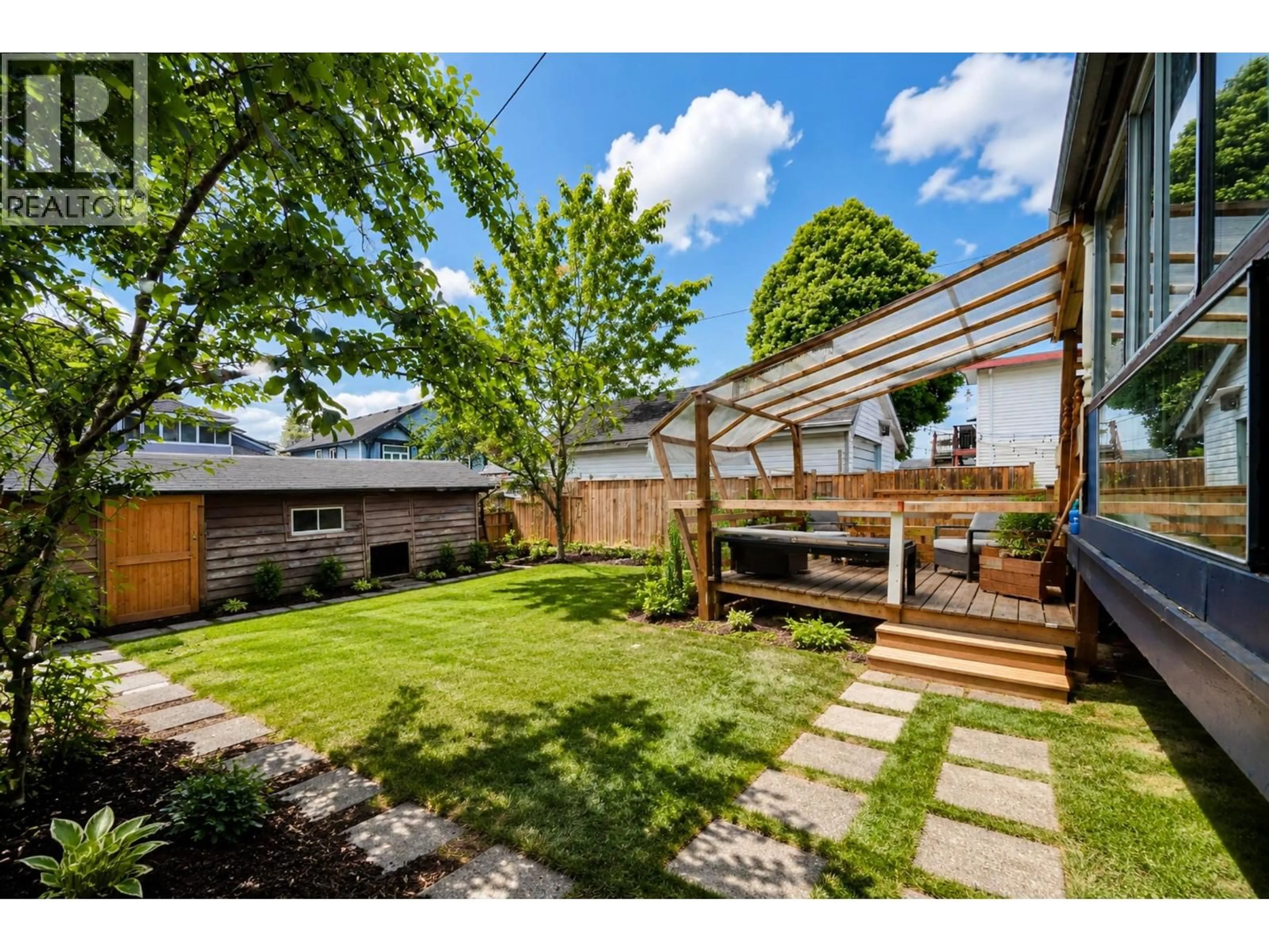 Patio, street for 4711 GOTHARD STREET, Vancouver British Columbia V5R3L1