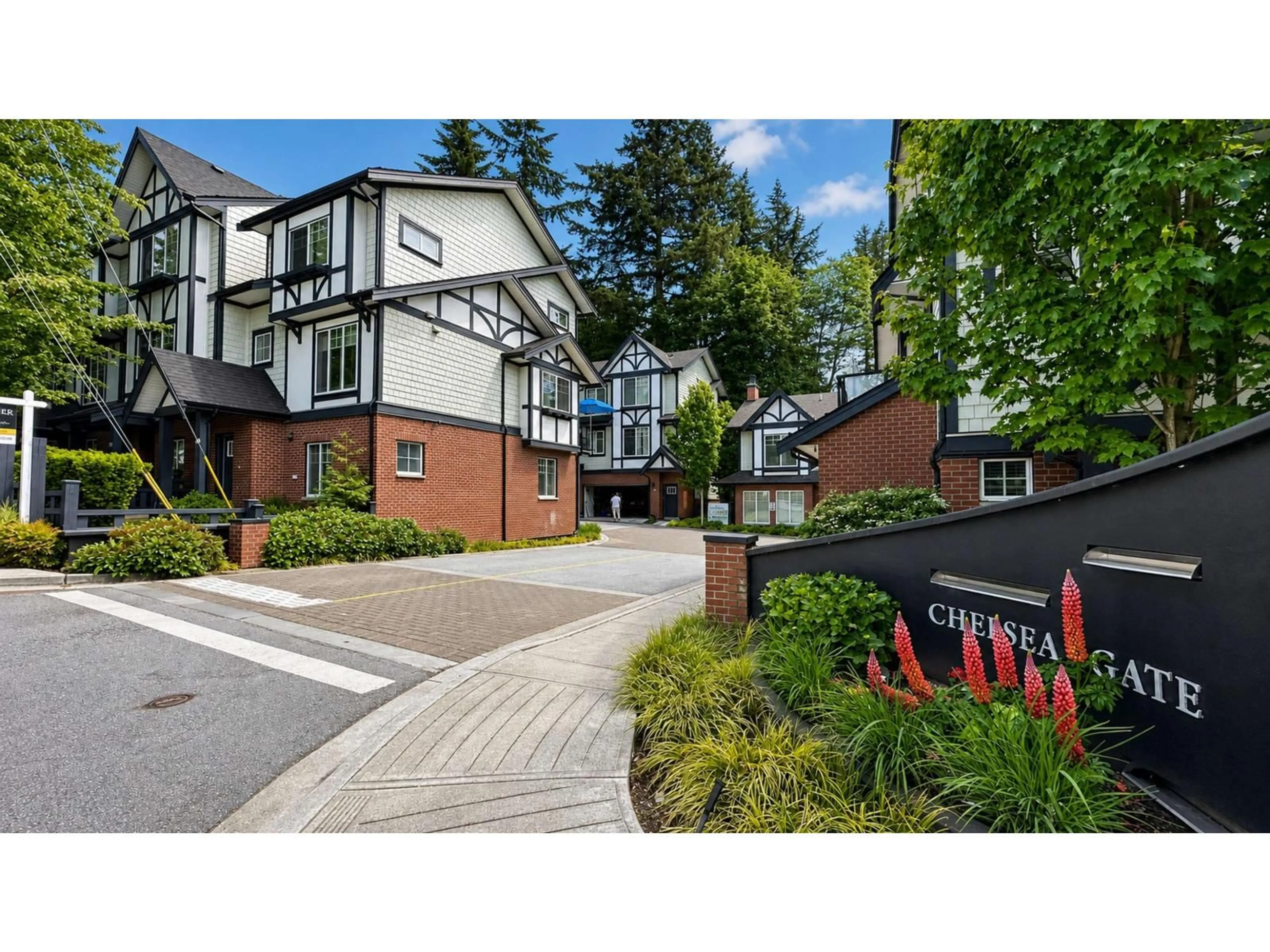 A pic from outside/outdoor area/front of a property/back of a property/a pic from drone, street for 60 - 11188 72 AVENUE, Delta British Columbia V4E0A5
