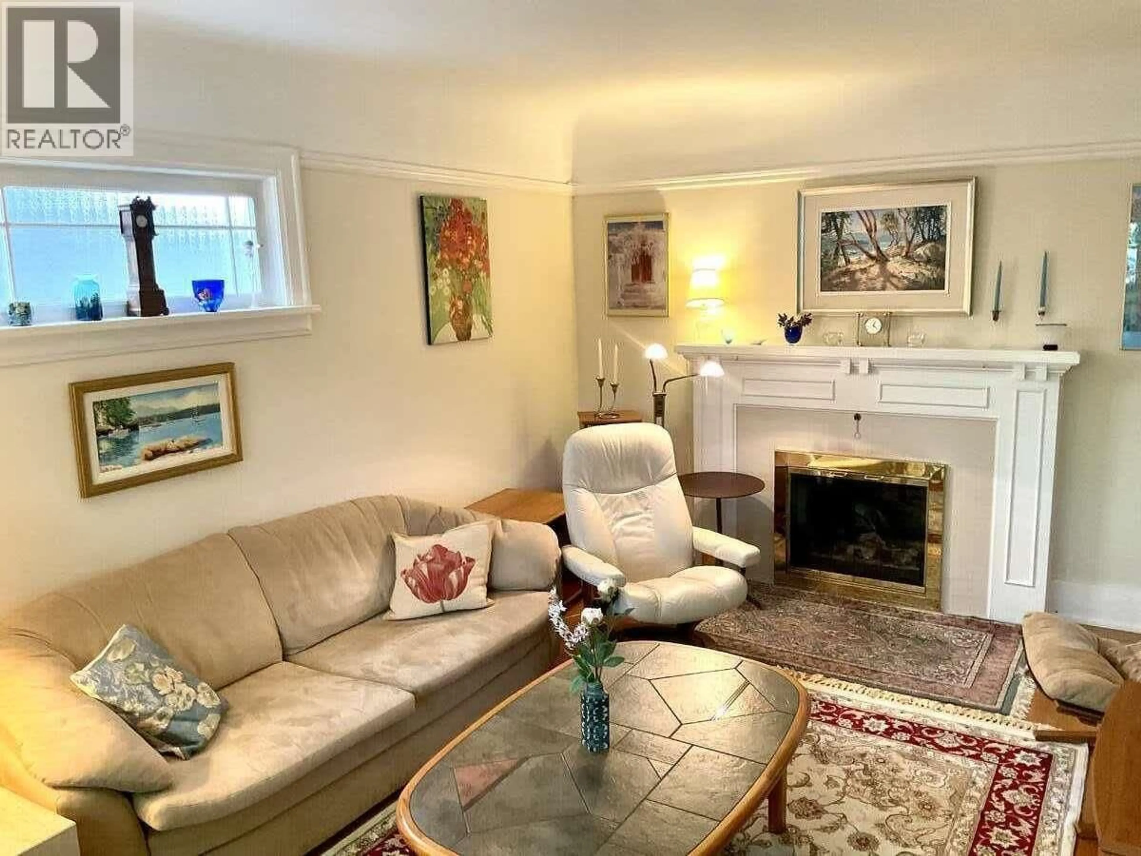 Living room with furniture, unknown for 3974 18TH AVENUE, Vancouver British Columbia V6S1B7