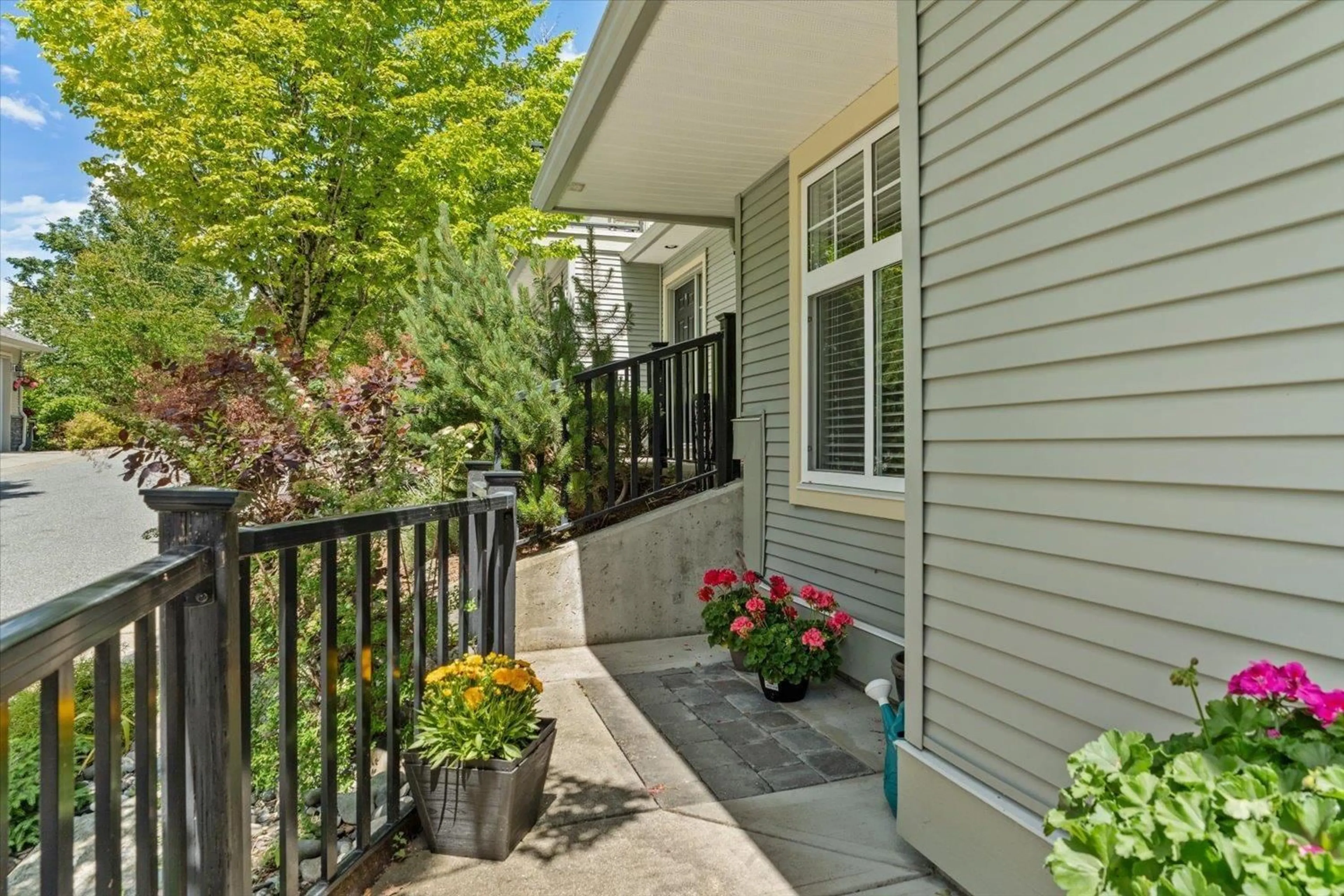 Patio, street for 46 - 36260 MCKEE ROAD, Abbotsford British Columbia V3G0A9