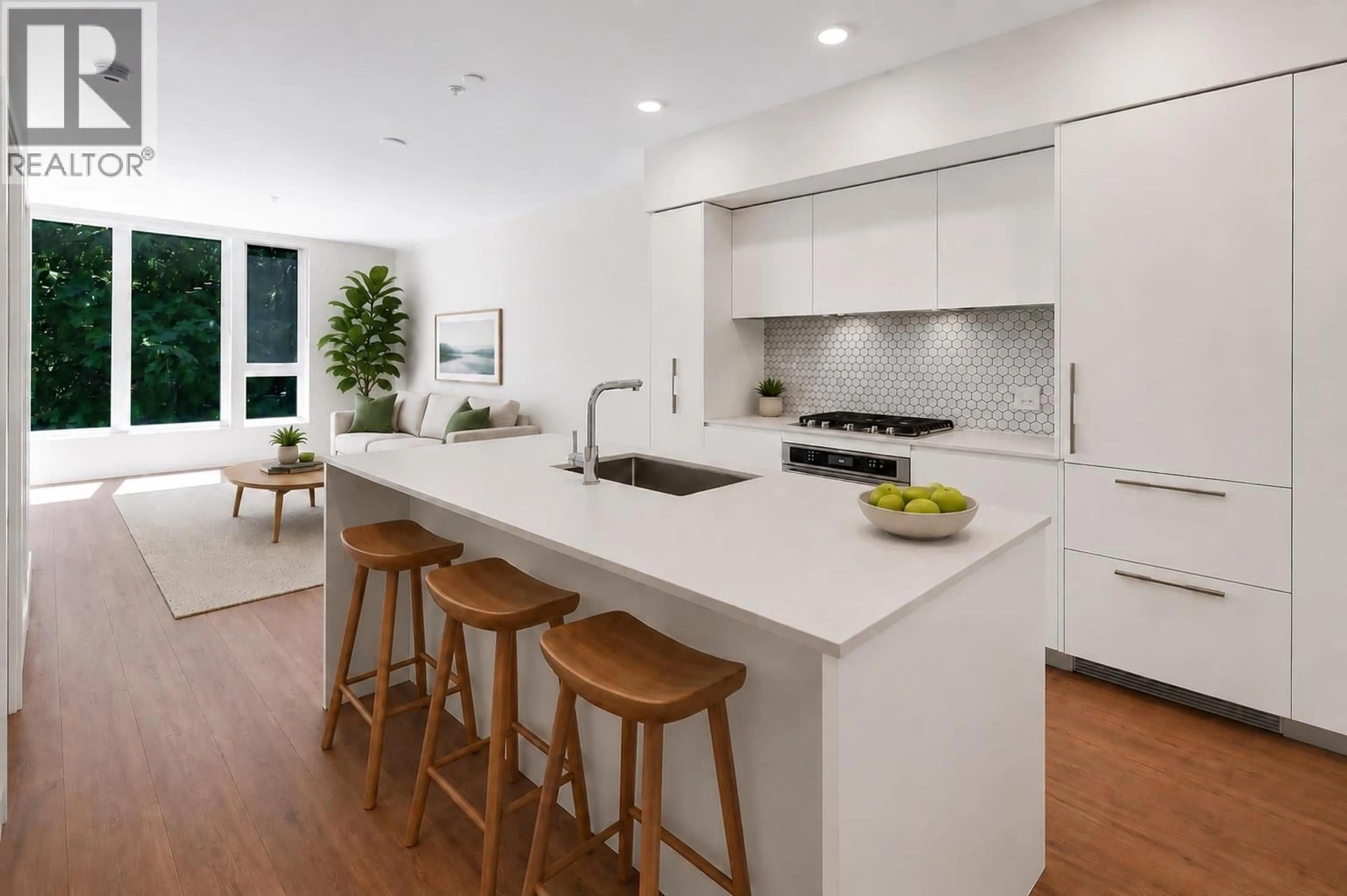 Contemporary kitchen, unknown for 424 - 1500 SCOTT CRESCENT, Squamish British Columbia V8B1G5