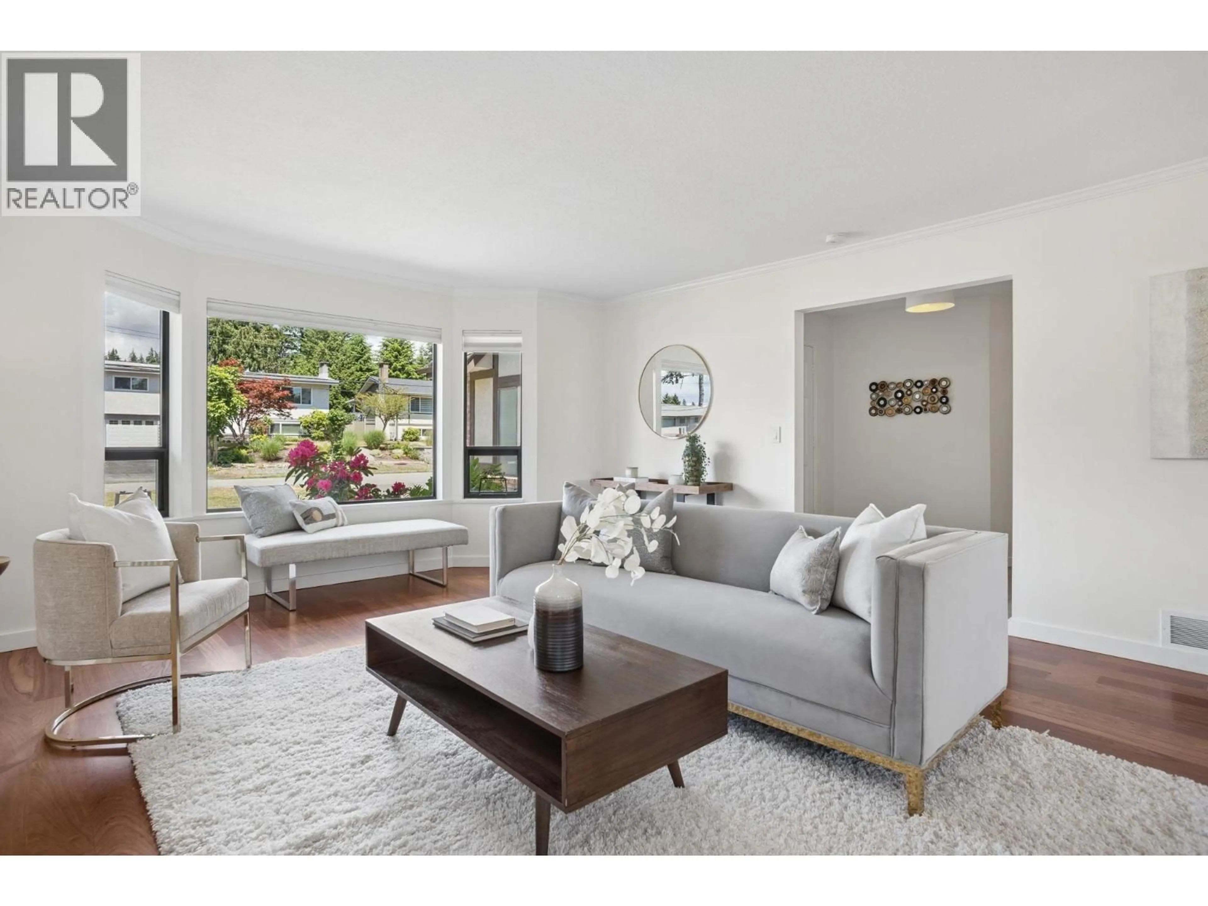 Living room with furniture, unknown for 2446 TOLMIE AVENUE, Coquitlam British Columbia V3K3E7