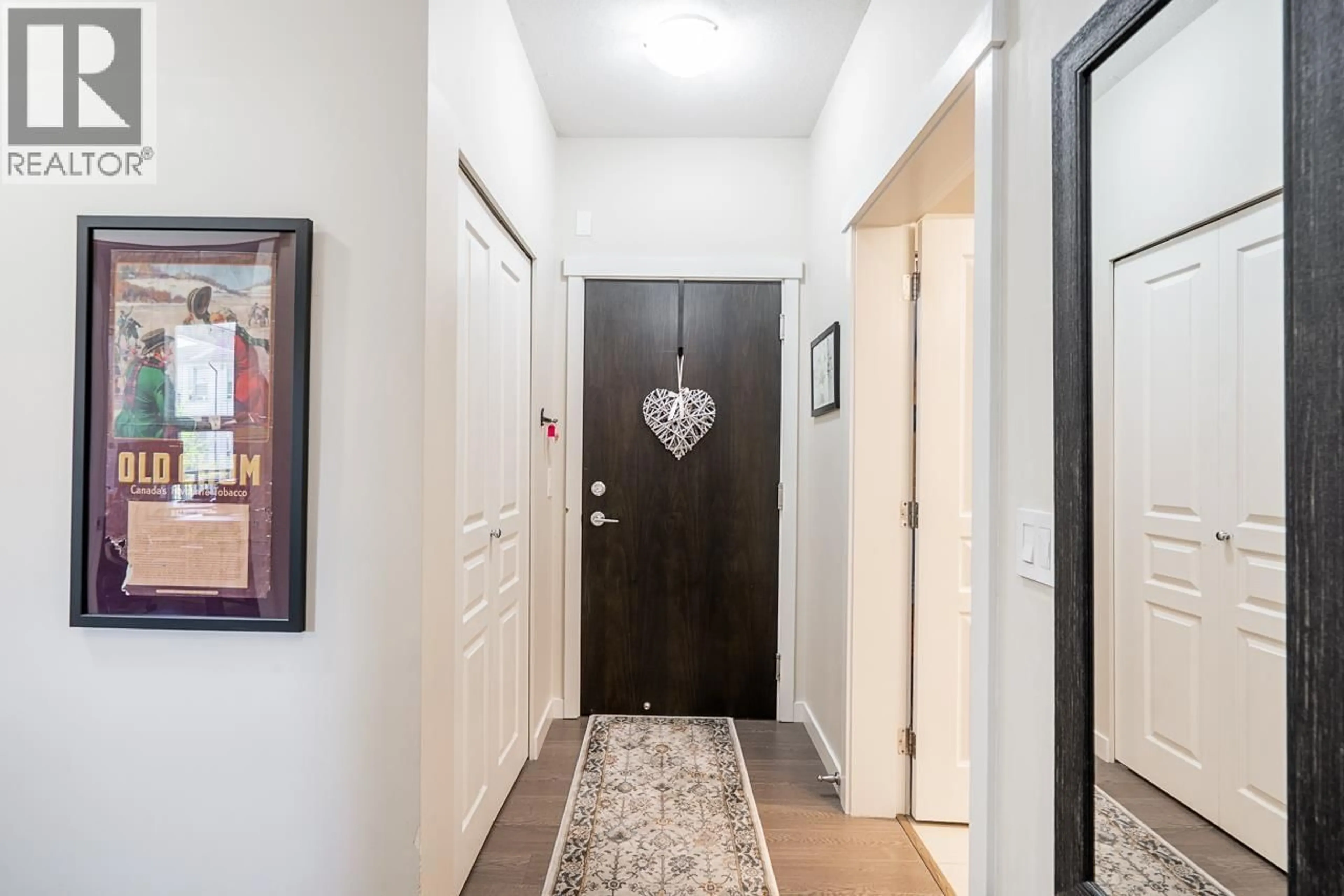 Indoor entryway for 337 - 9388 MCKIM WAY, Richmond British Columbia V6X1J7