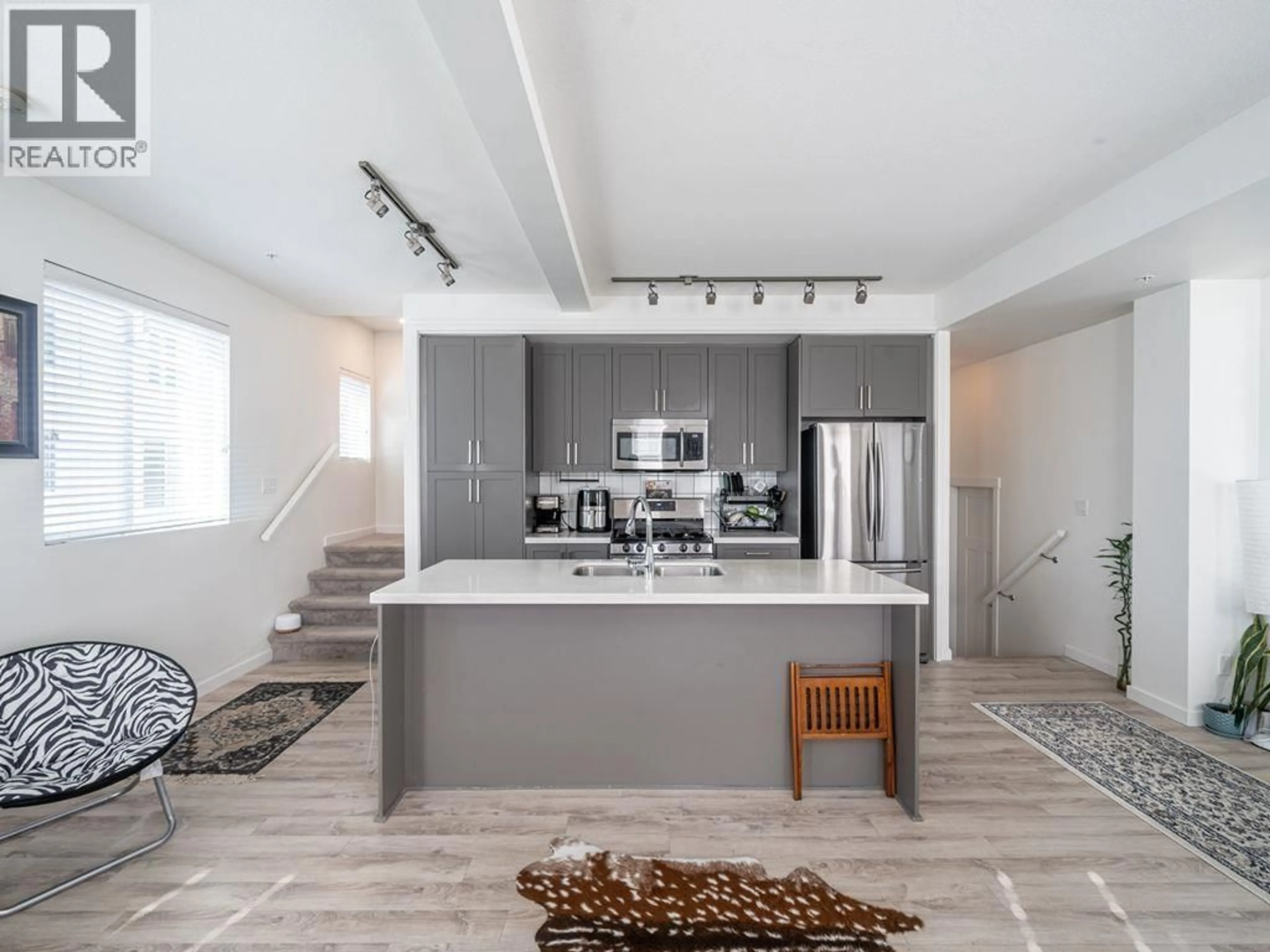Open concept kitchen, unknown for 37 - 11272 240 STREET, Maple Ridge British Columbia V2W0J8