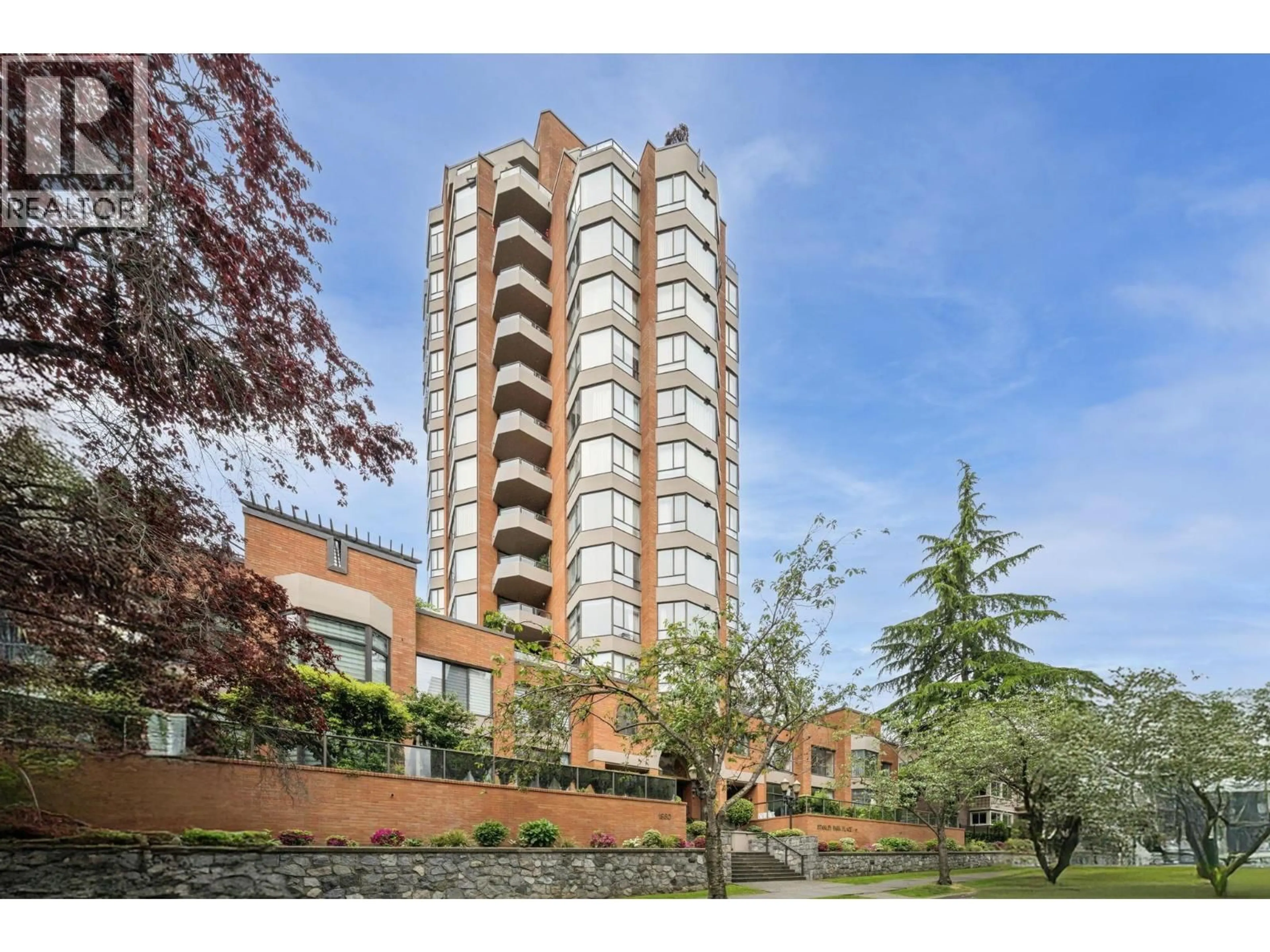 Unknown for 204 - 1860 ROBSON STREET, Vancouver British Columbia V6G3C1