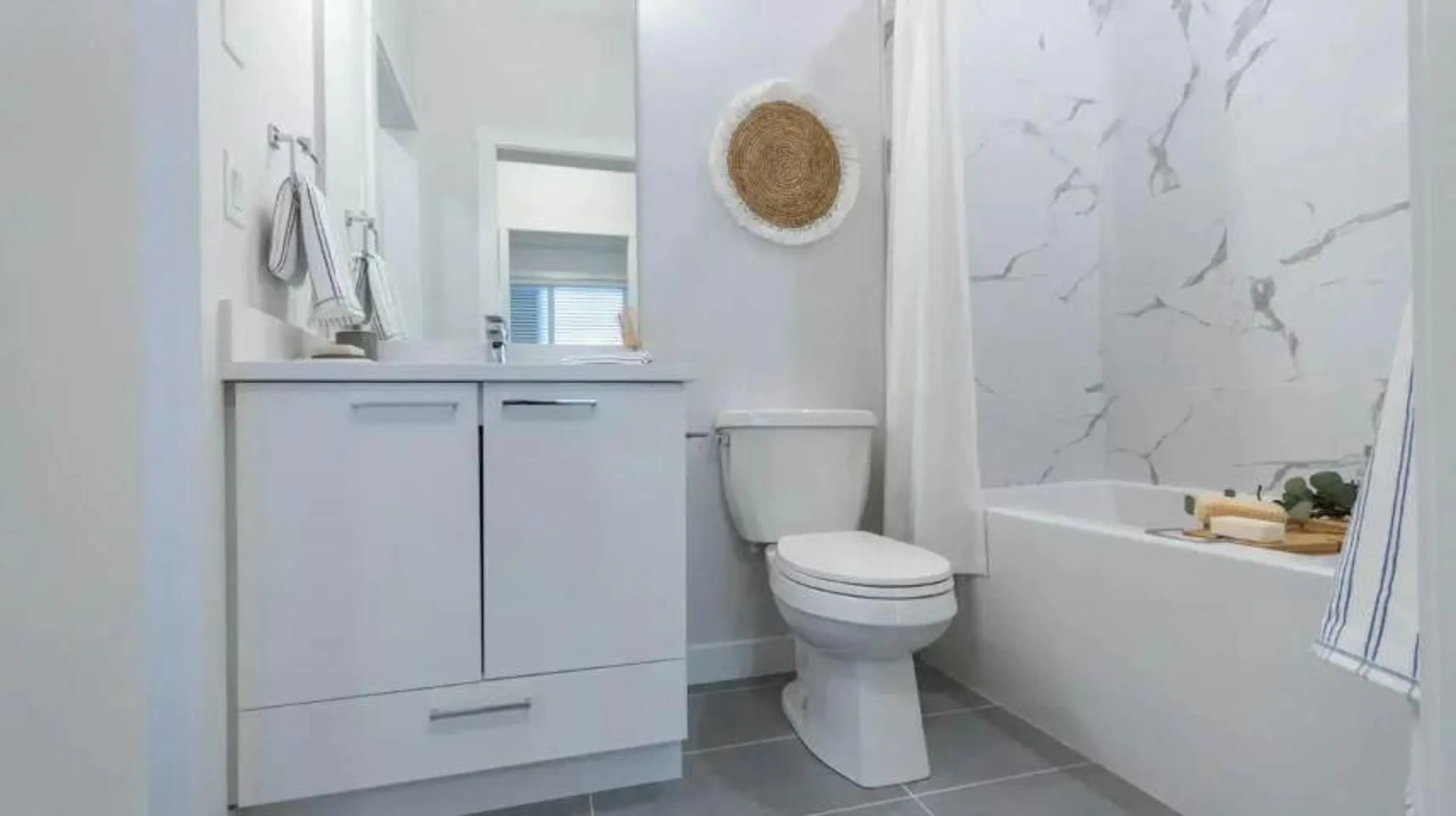 Standard bathroom, unknown for 514 - 7375 HORNE STREET, Mission British Columbia V2V6T8