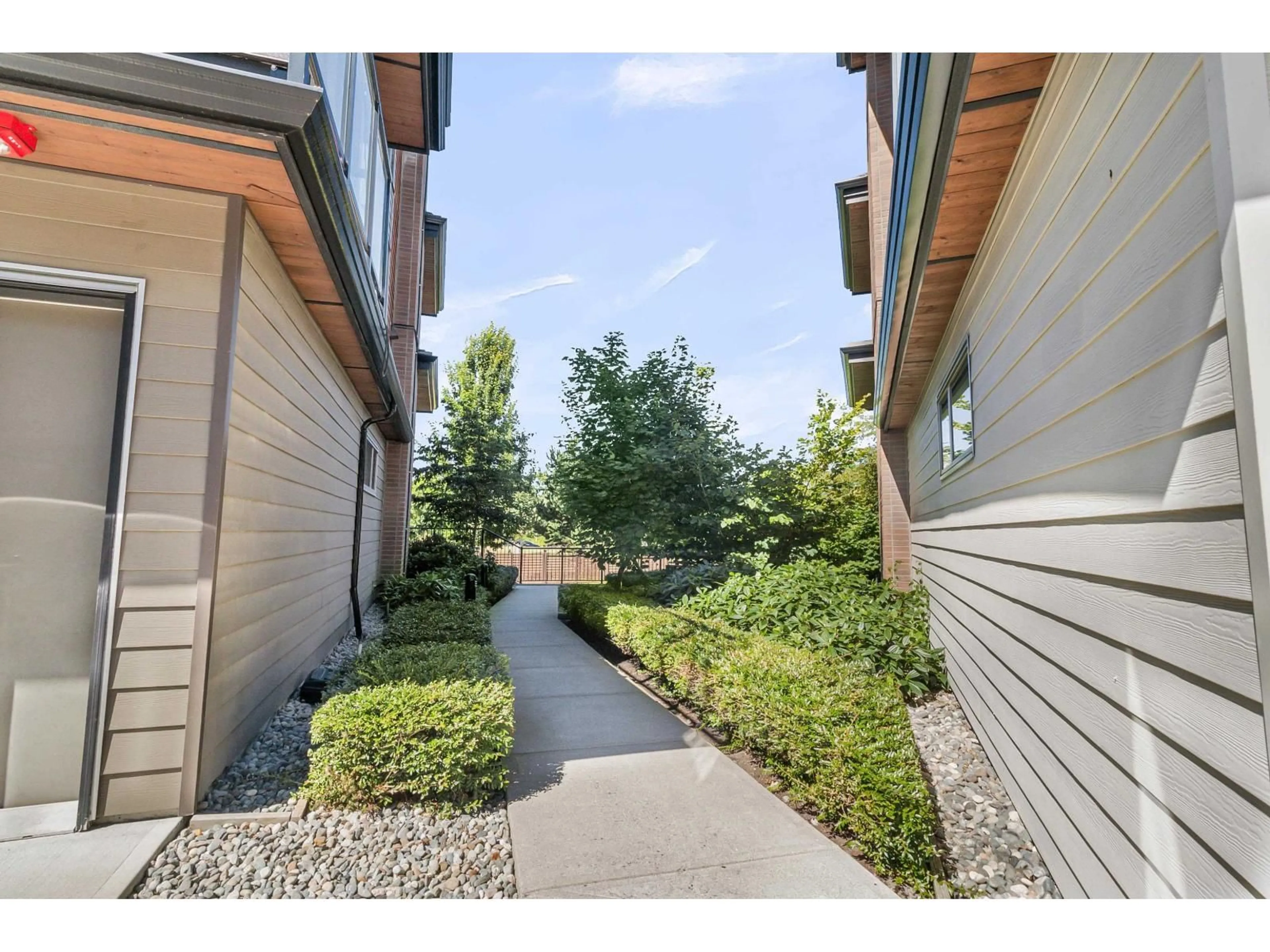 Unknown for 31 - 15775 MOUNTAIN VIEW DRIVE, Surrey British Columbia V3Z0W7