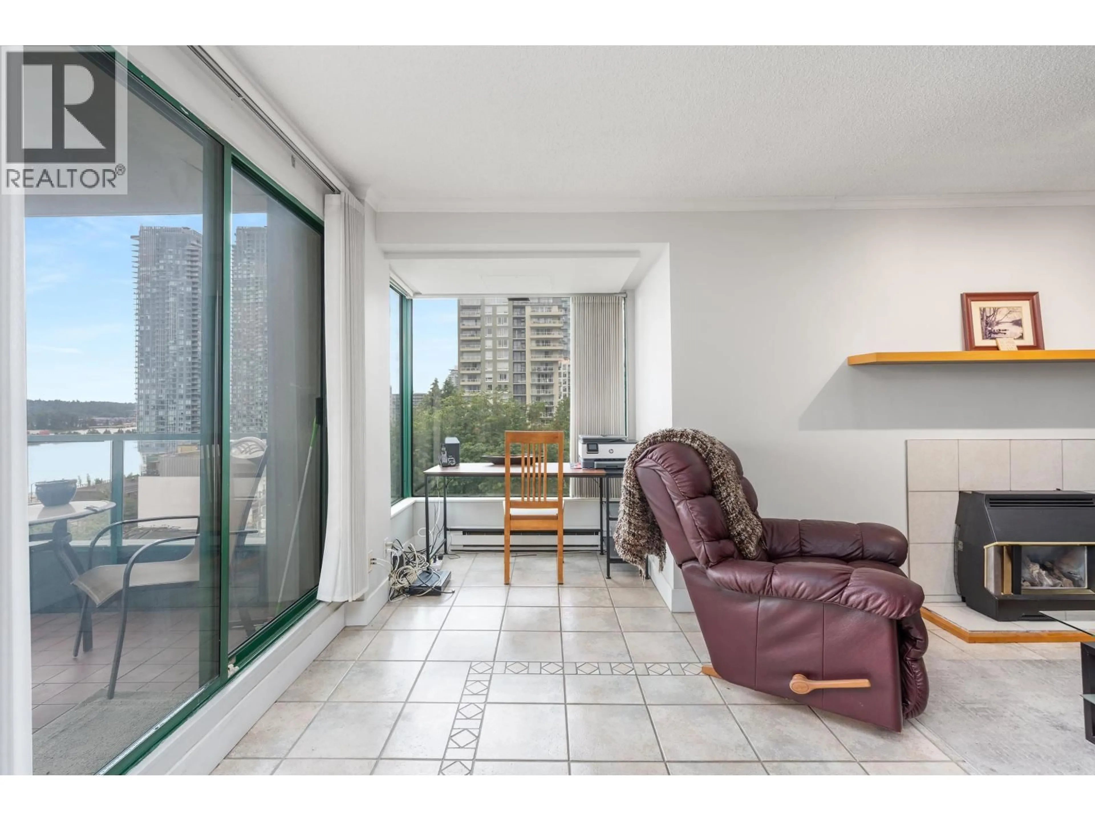 Living room with furniture, unknown for 502 - 420 CARNARVON STREET, New Westminster British Columbia V3L5P1