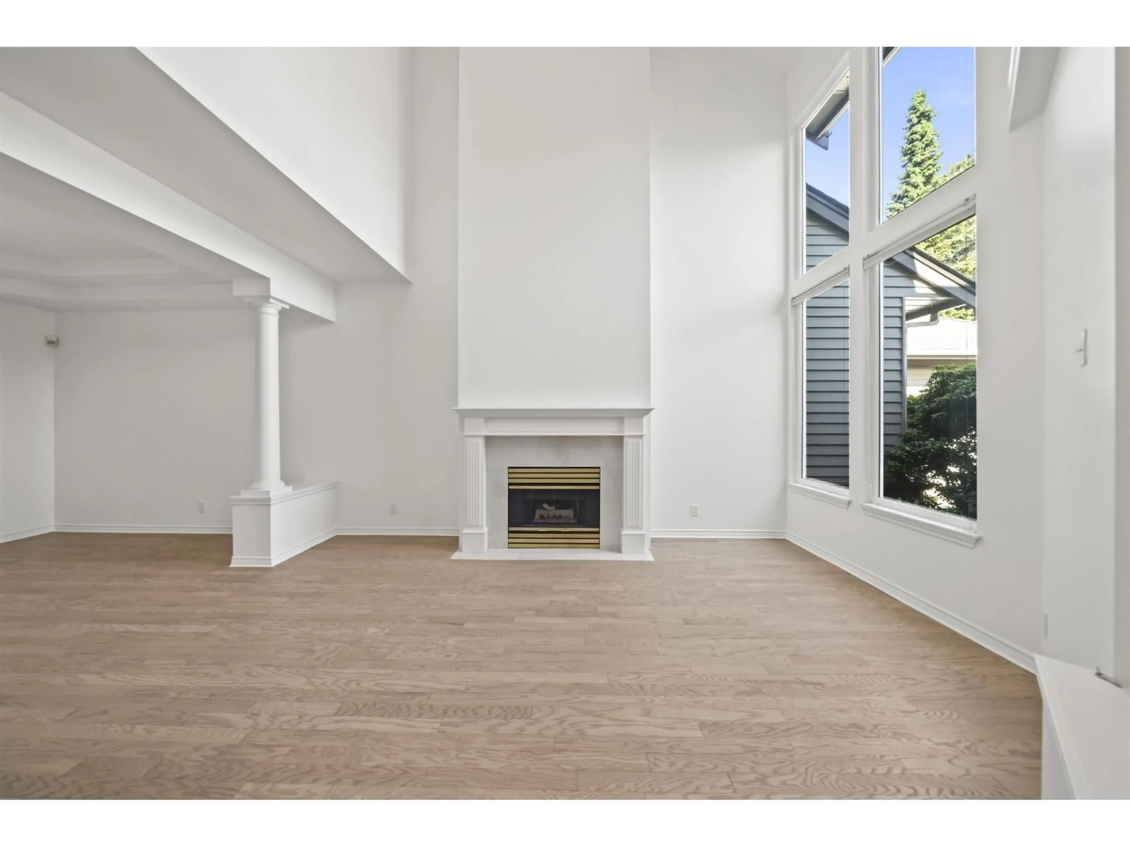 Unknown for 12 - 14888 24 AVENUE, Surrey British Columbia V4A2H6