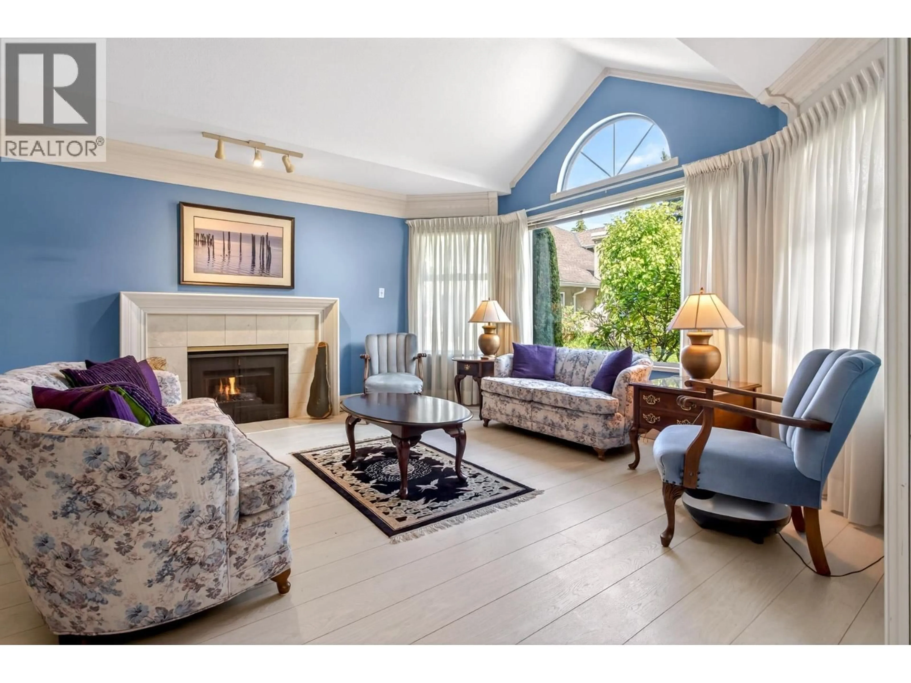 Living room with furniture, unknown for 3 - 9820 HADDON DRIVE, Richmond British Columbia V7E6K2