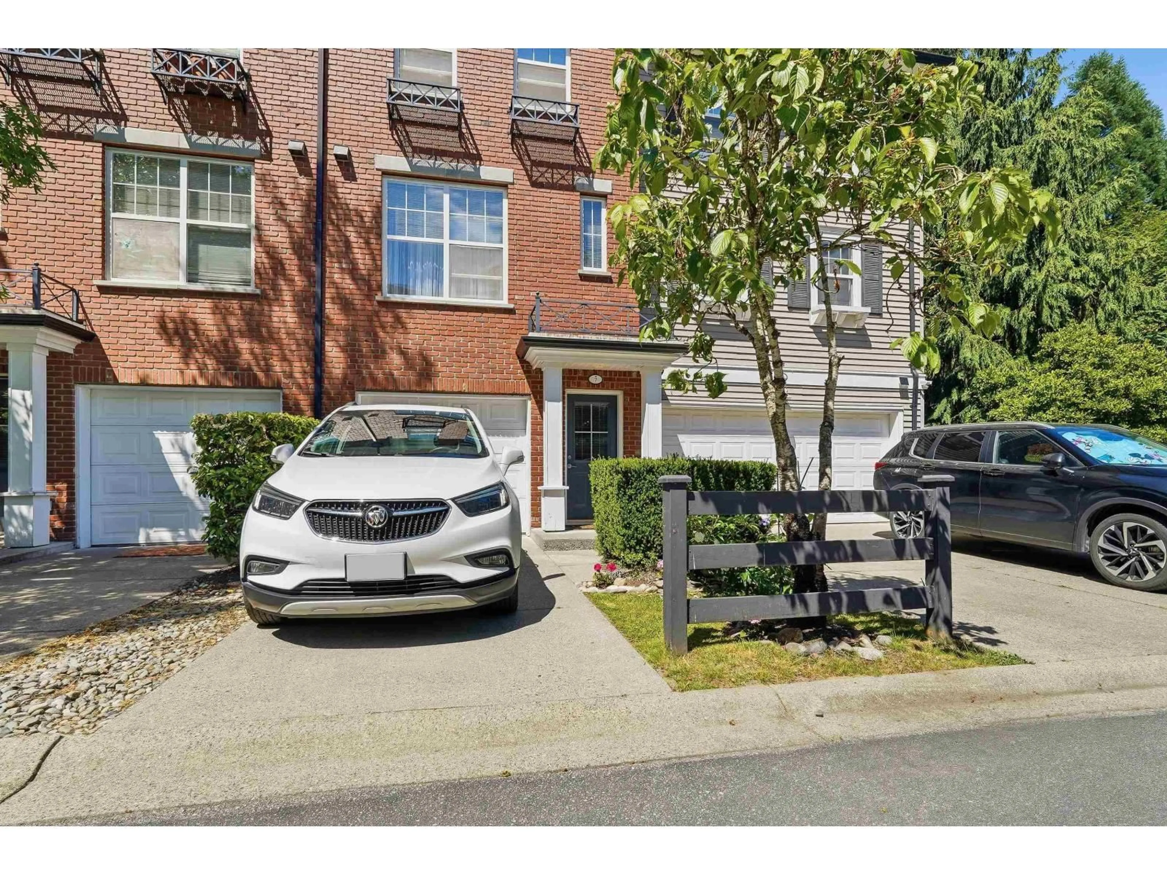 Unknown for 7 - 15075 60 AVENUE, Surrey British Columbia V3S1S1