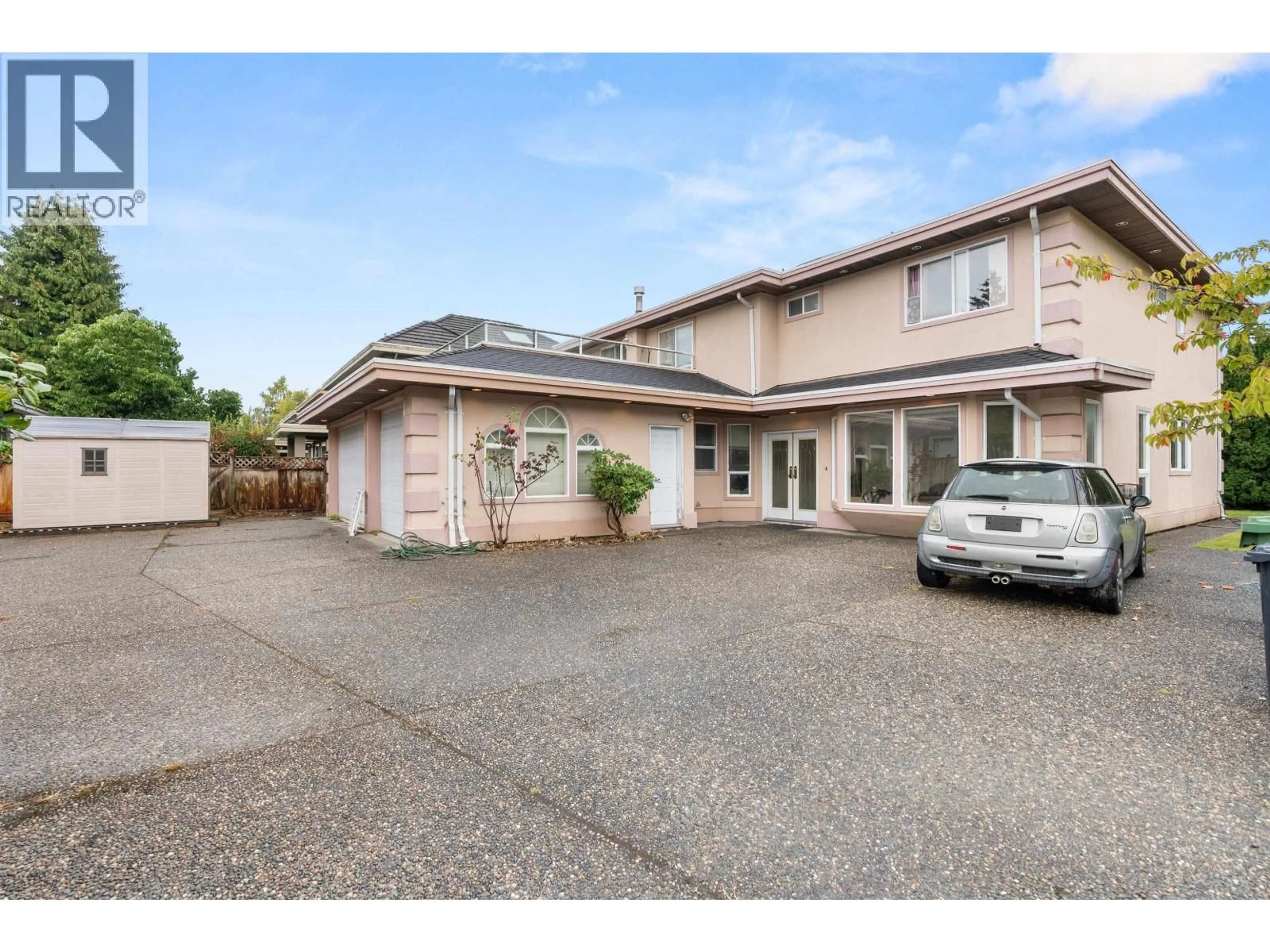 A pic from outside/outdoor area/front of a property/back of a property/a pic from drone, street for 5080 LINFIELD GATE, Richmond British Columbia V7C4L4