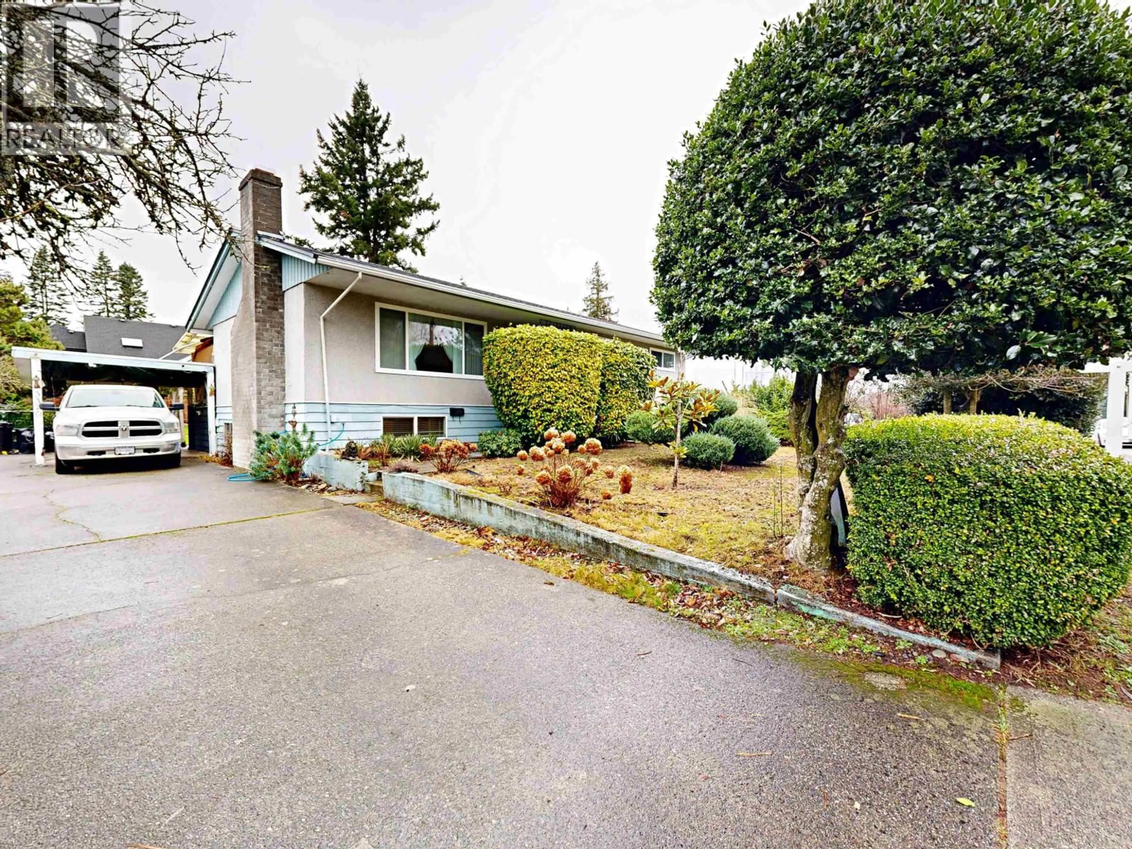 Home with vinyl exterior material, street for 5379 1 AVENUE, Delta British Columbia V4M1B8