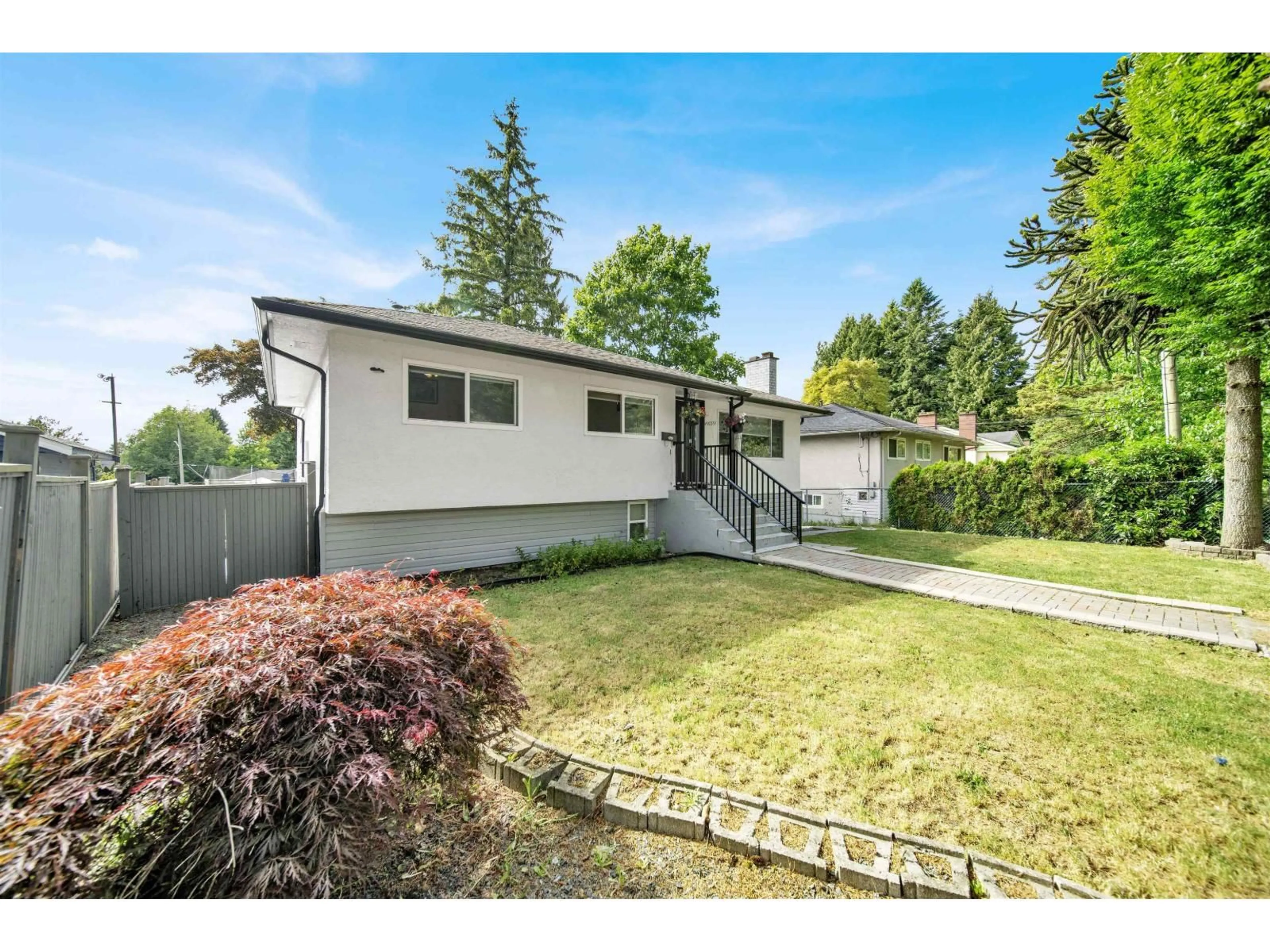 A pic from outside/outdoor area/front of a property/back of a property/a pic from drone, street for 10231 SEMIAHMOO ROAD, Surrey British Columbia V3T3N5