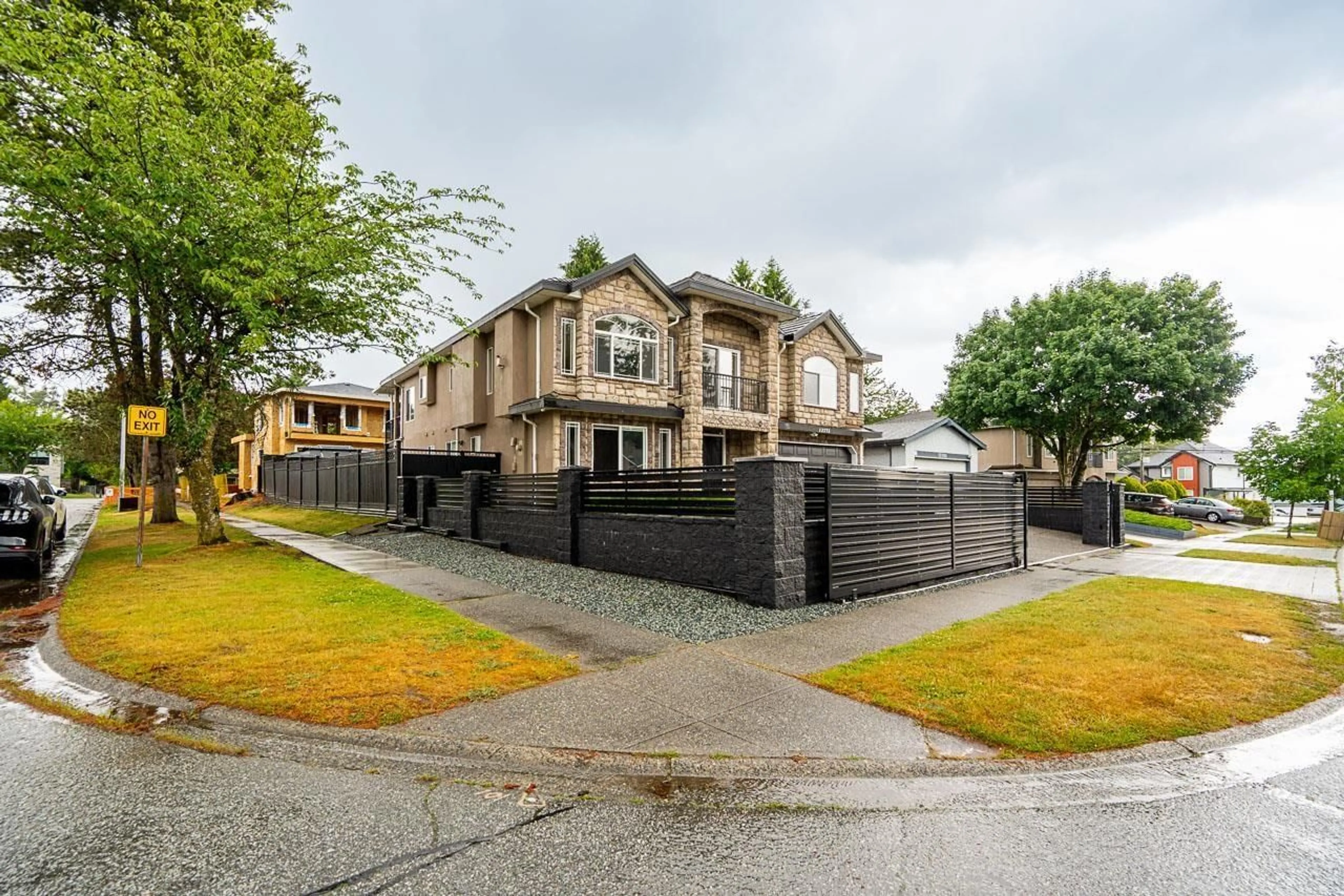 A pic from outside/outdoor area/front of a property/back of a property/a pic from drone, street for 12773 90 AVENUE NORTH, Surrey British Columbia V3W3X9