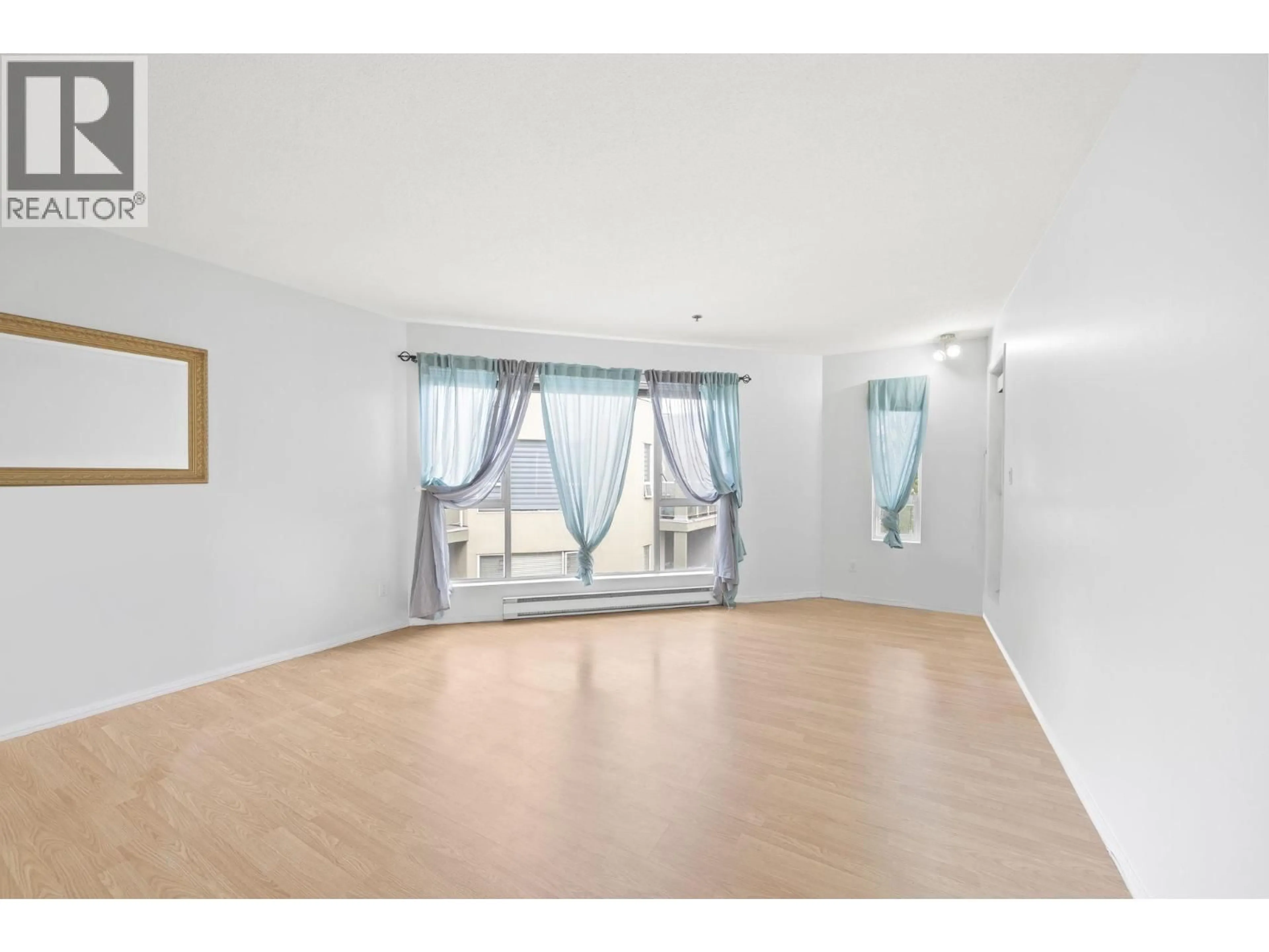 A pic of a room for 304 - 7800 ST. ALBANS ROAD, Richmond British Columbia V6Y3Y5