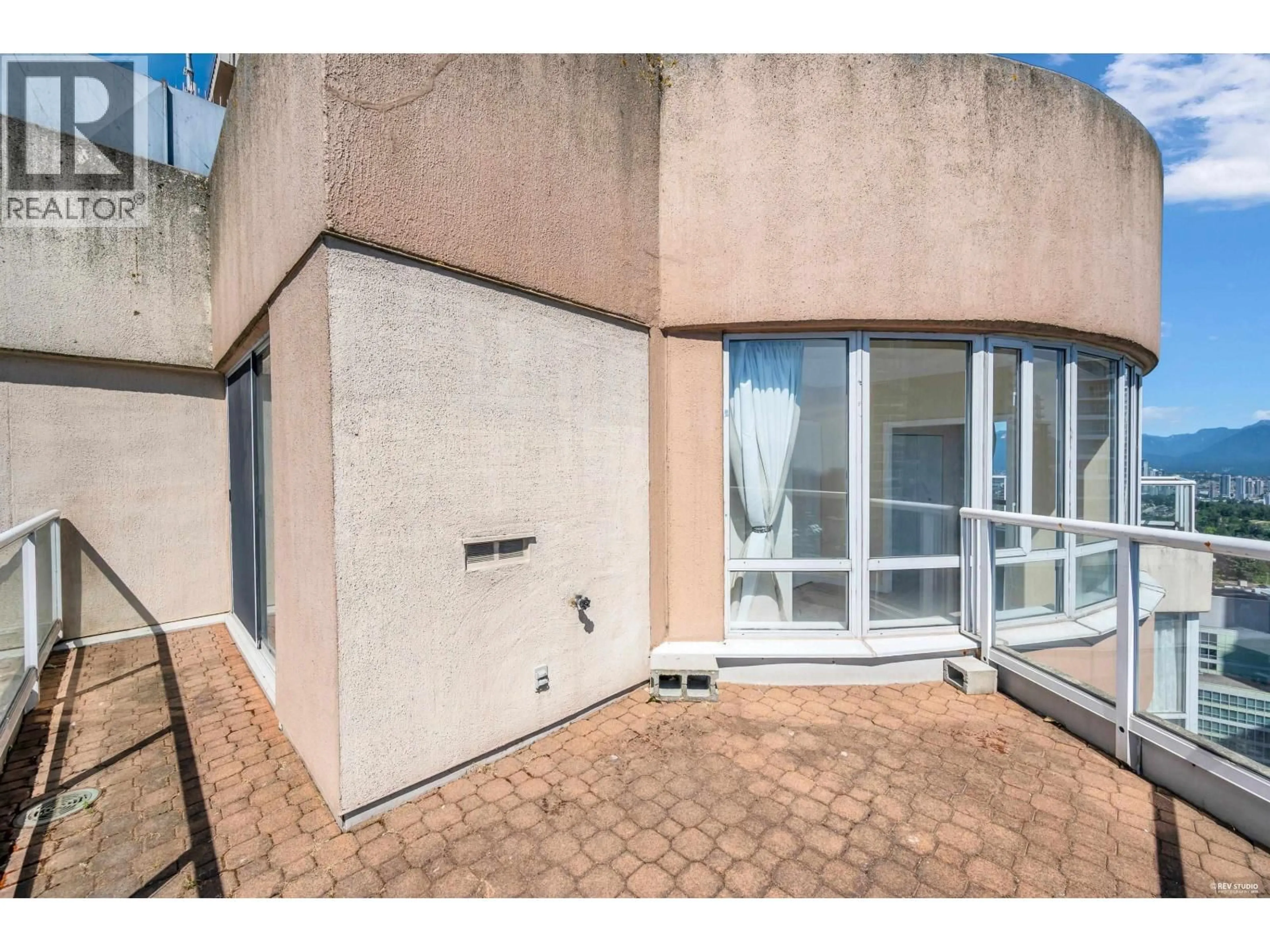 Unknown for 2804 - 6220 MCKAY AVENUE, Burnaby British Columbia V5H4M8