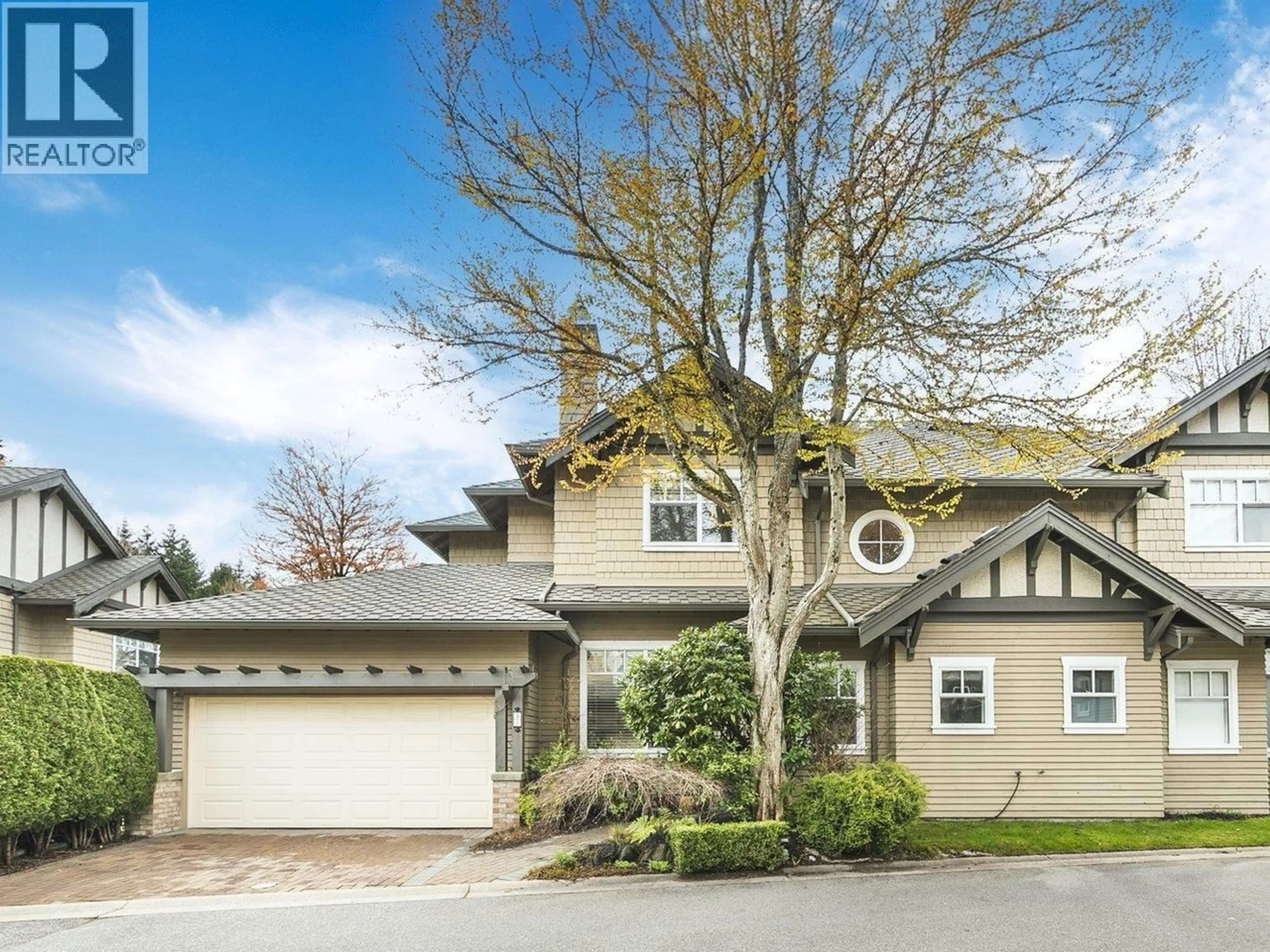 Home with vinyl exterior material, street for 31 - 5650 HAMPTON PLACE, Vancouver British Columbia V6T2G5